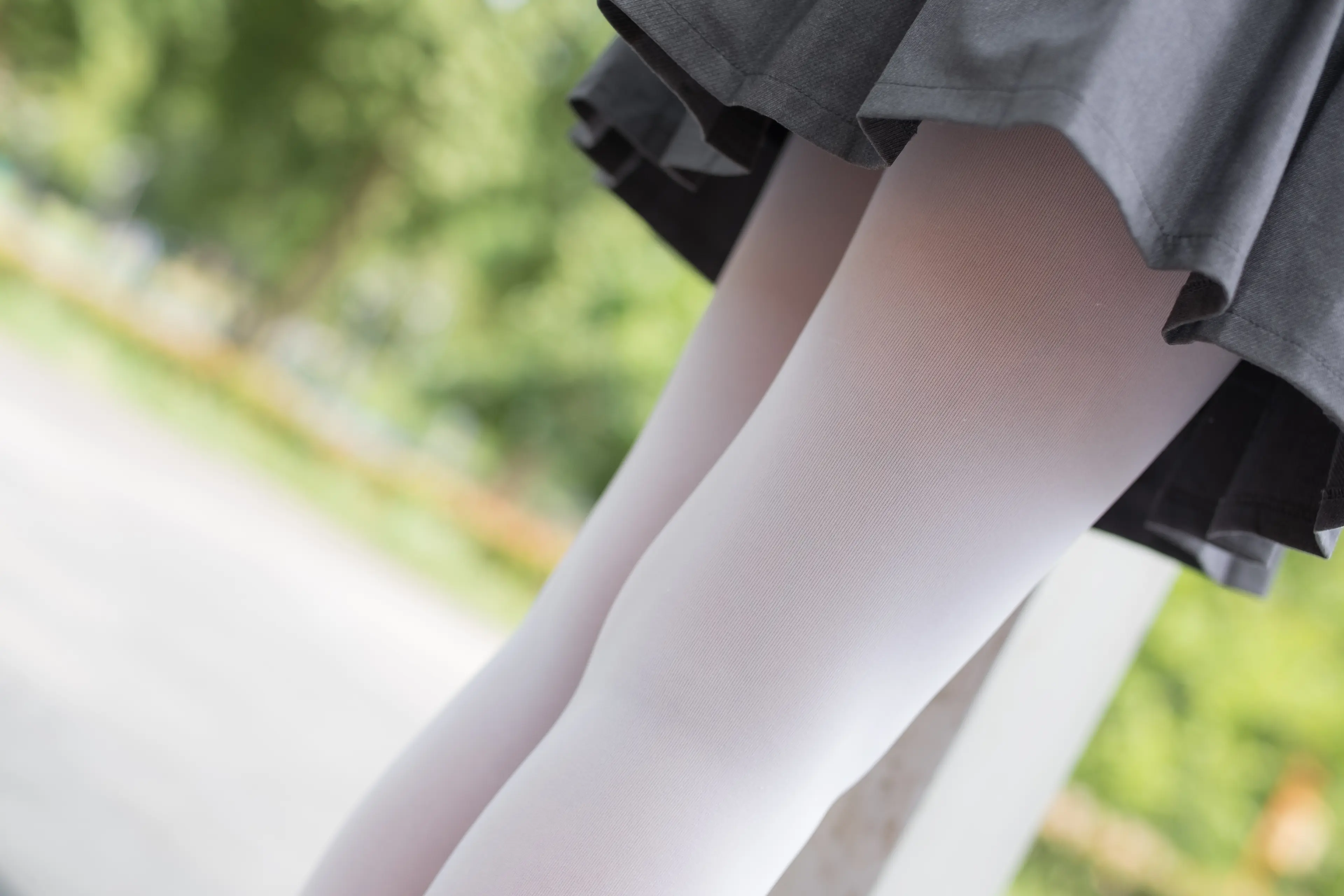 森萝财团 R15 白丝妹妹游园 [99P]