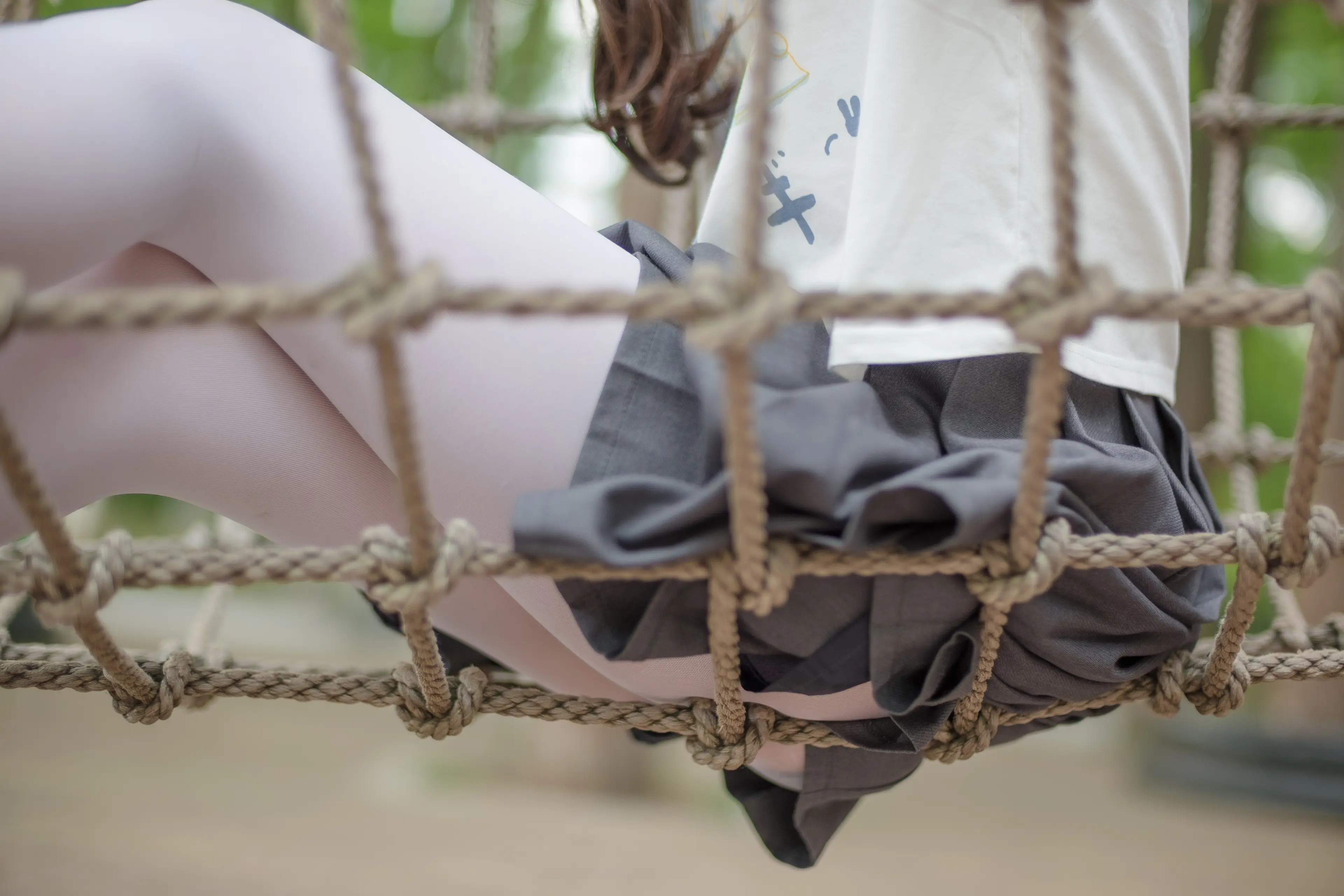 森萝财团 R15 白丝妹妹游园 [99P]