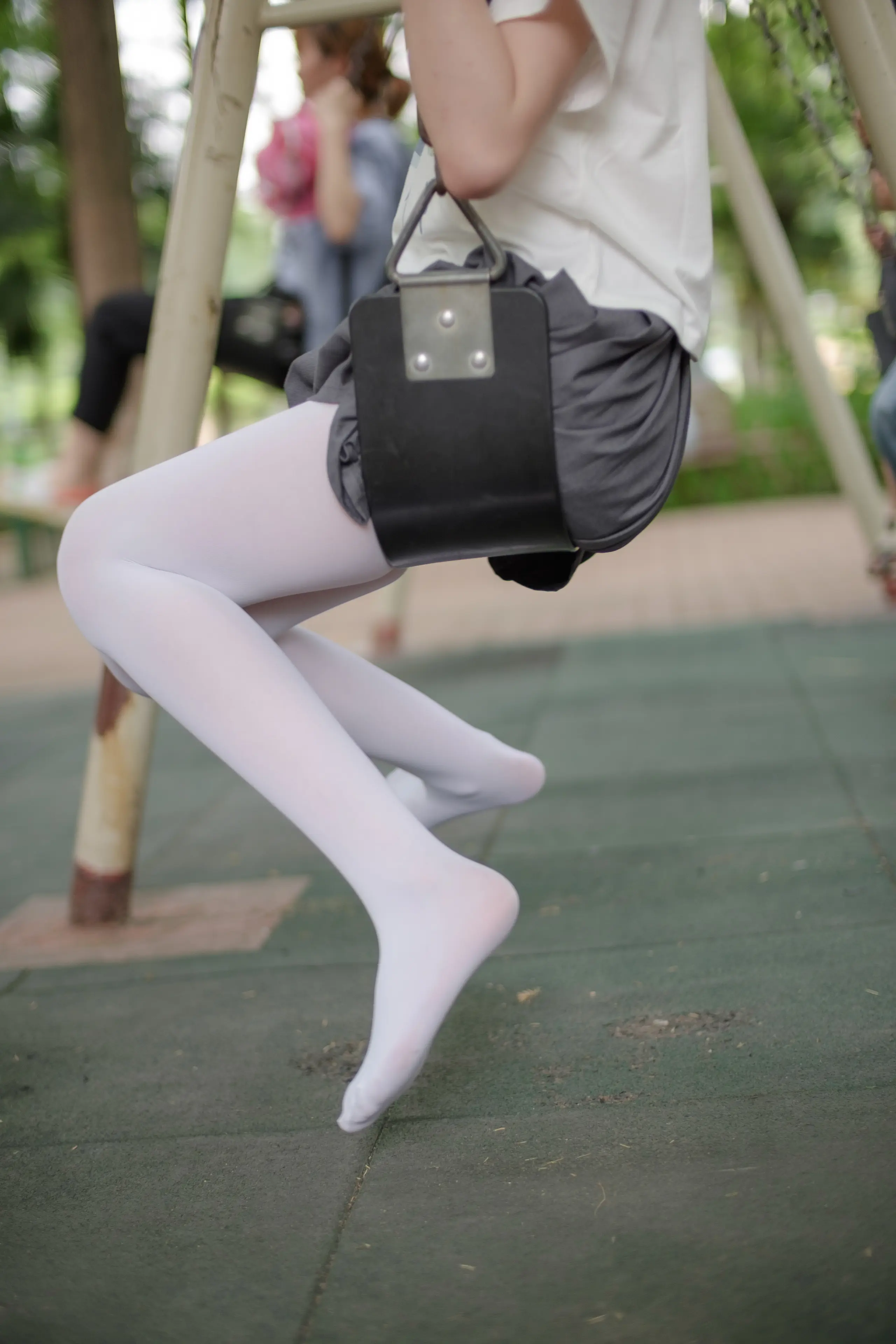 森萝财团 R15 白丝妹妹游园 [99P]