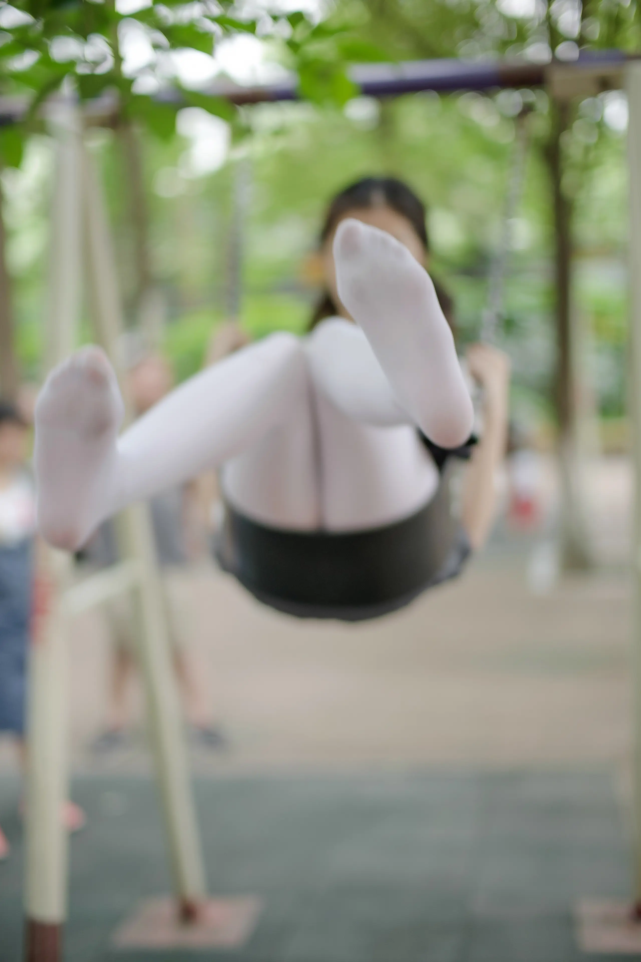 森萝财团 R15 白丝妹妹游园 [99P]