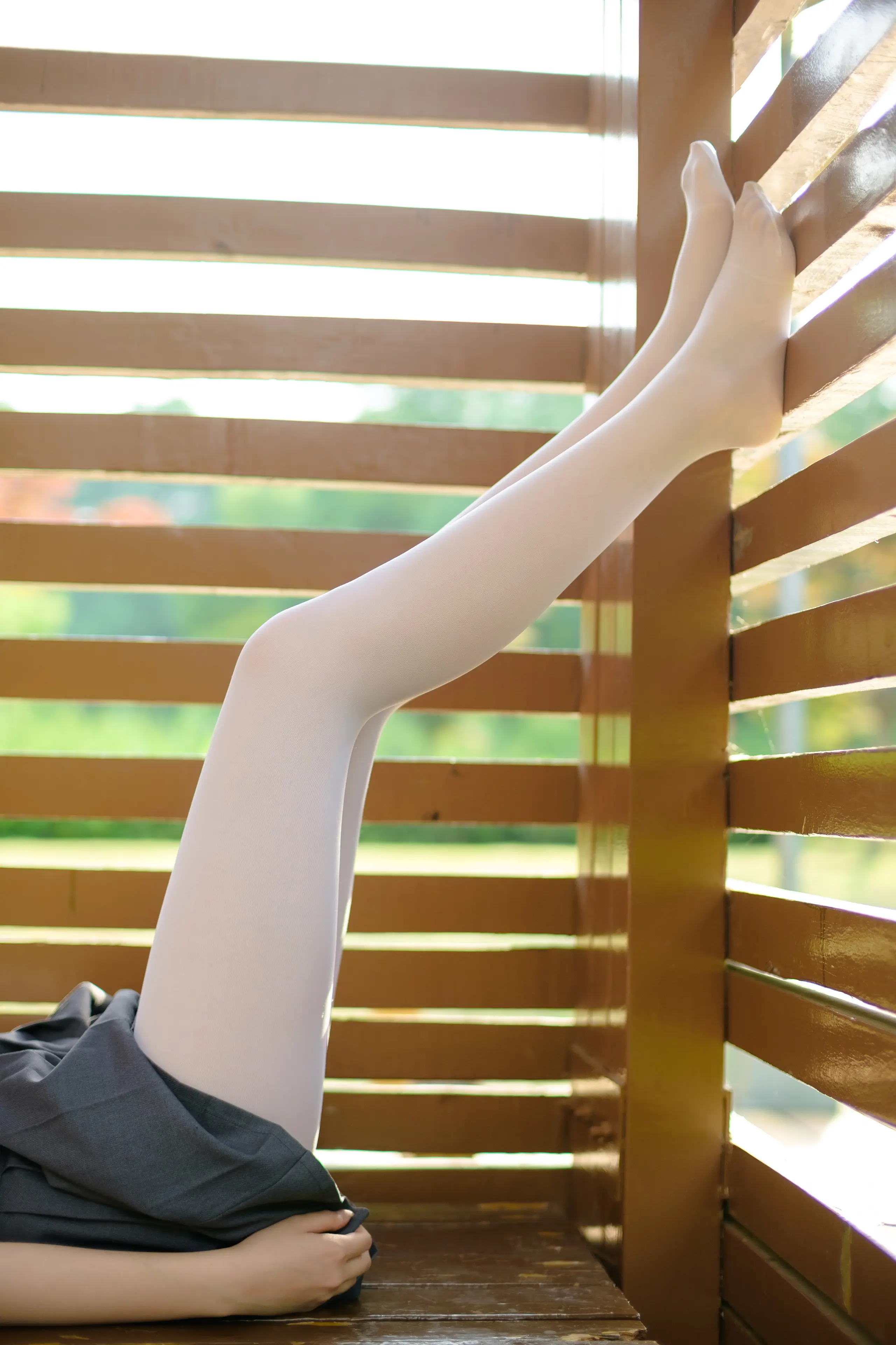 森萝财团 R15 白丝妹妹游园 [99P]