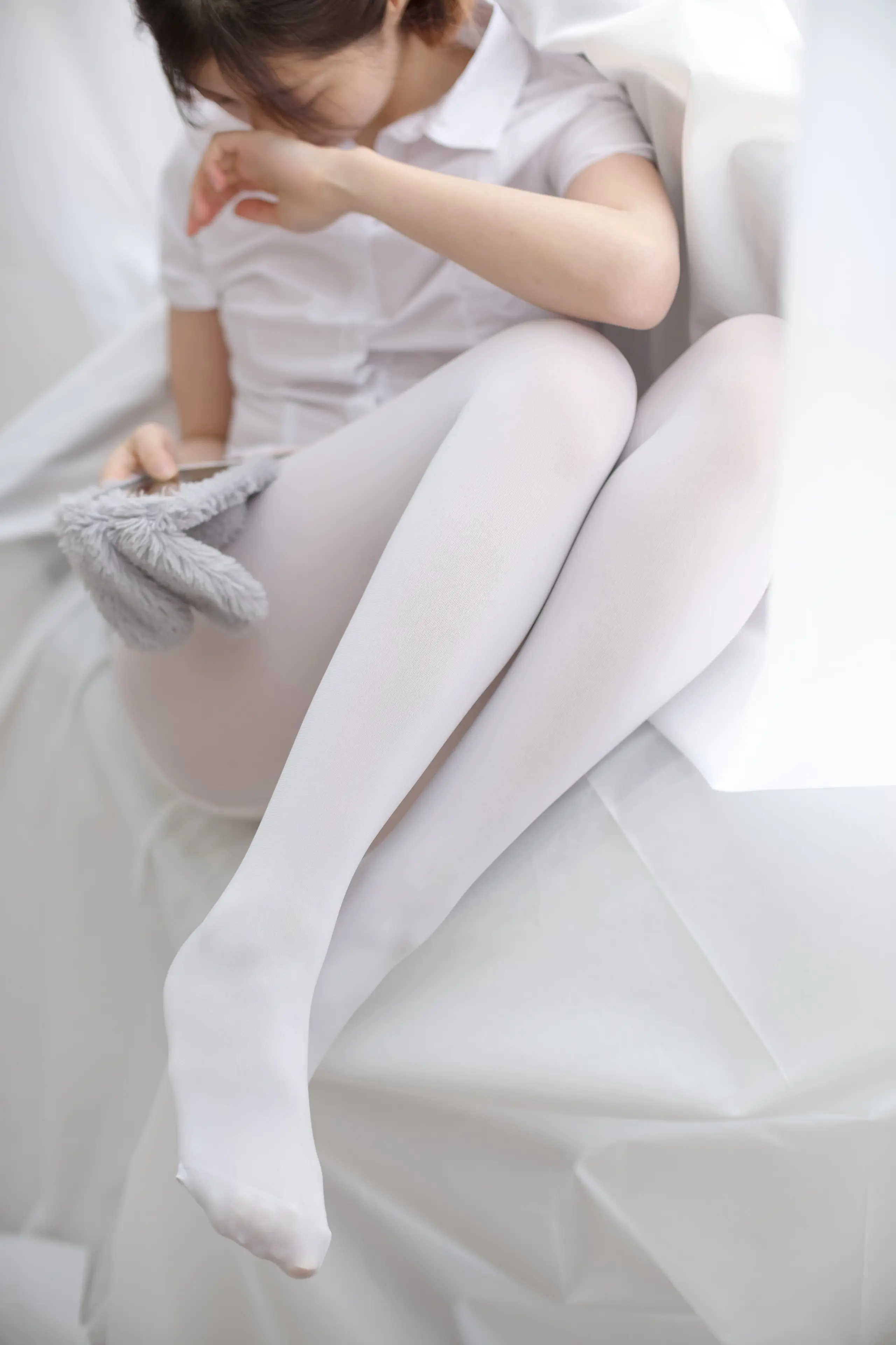 森萝财团 R15 白丝学妹休憩空间 [109P]