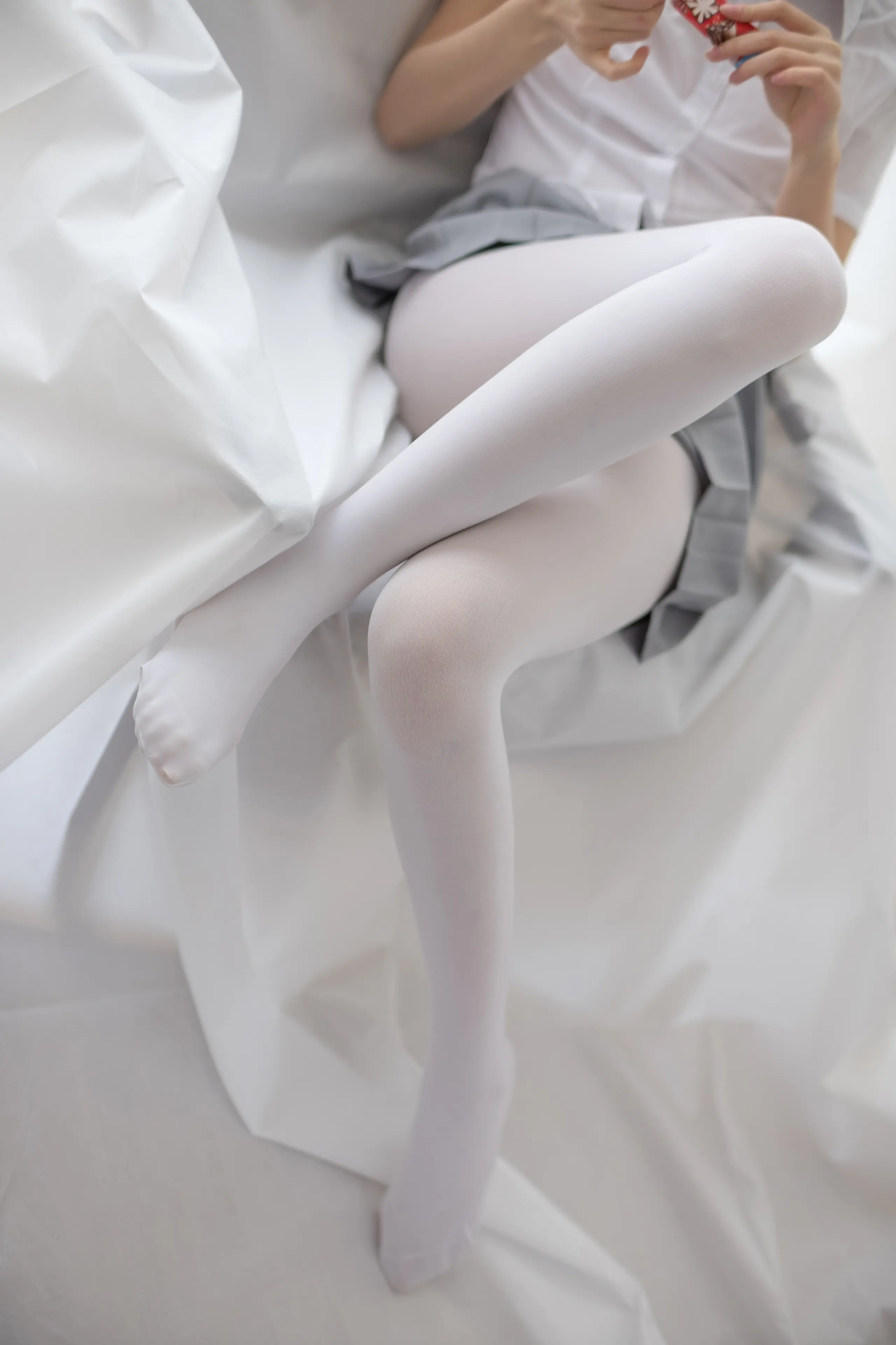 森萝财团 R15 白丝学妹休憩空间 [109P]