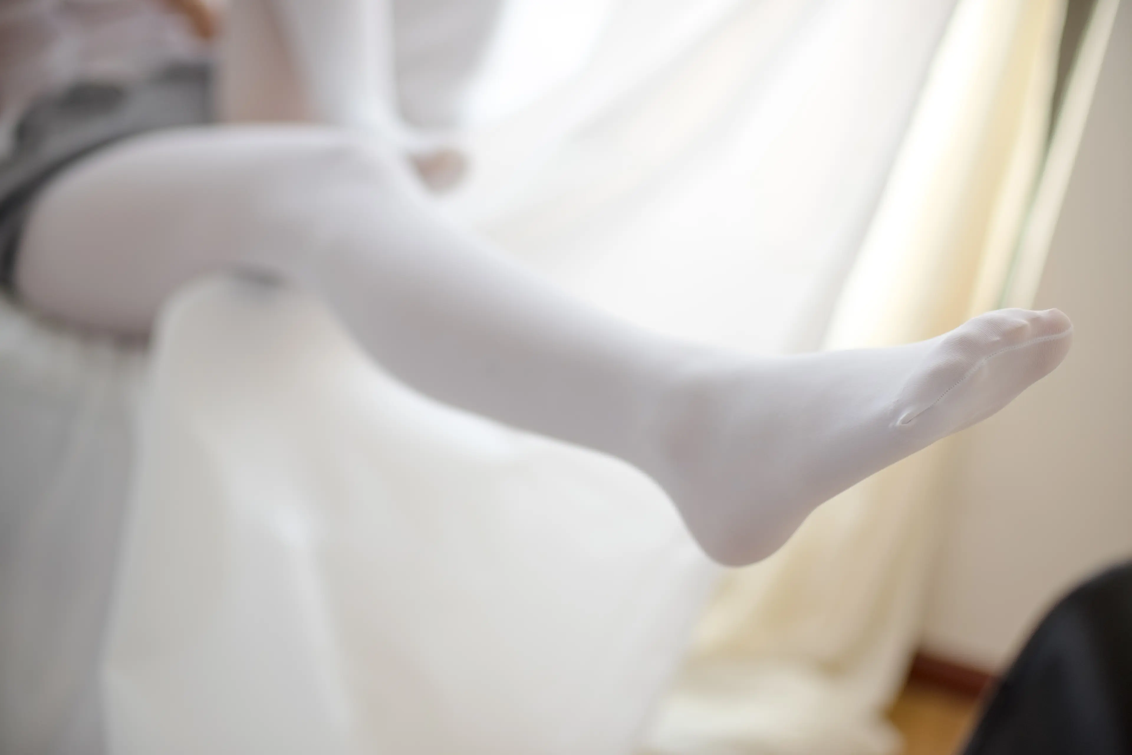 森萝财团 R15 白丝学妹休憩空间 [109P]