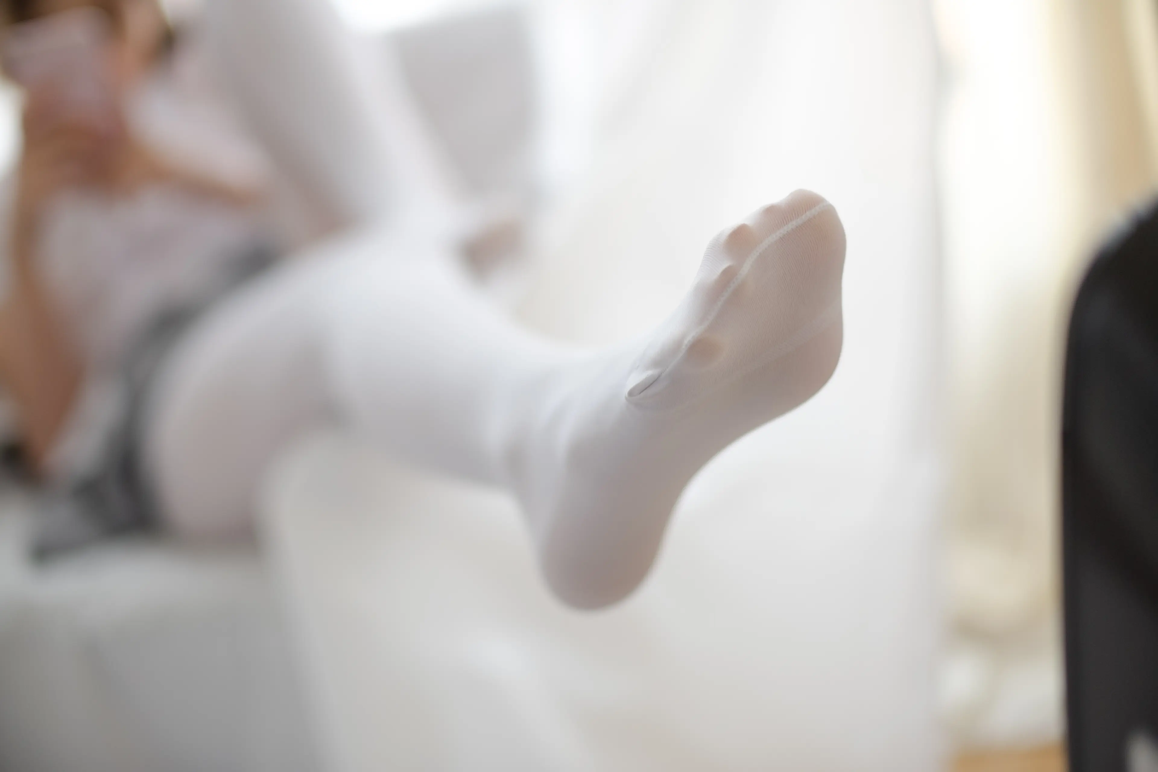 森萝财团 R15 白丝学妹休憩空间 [109P]