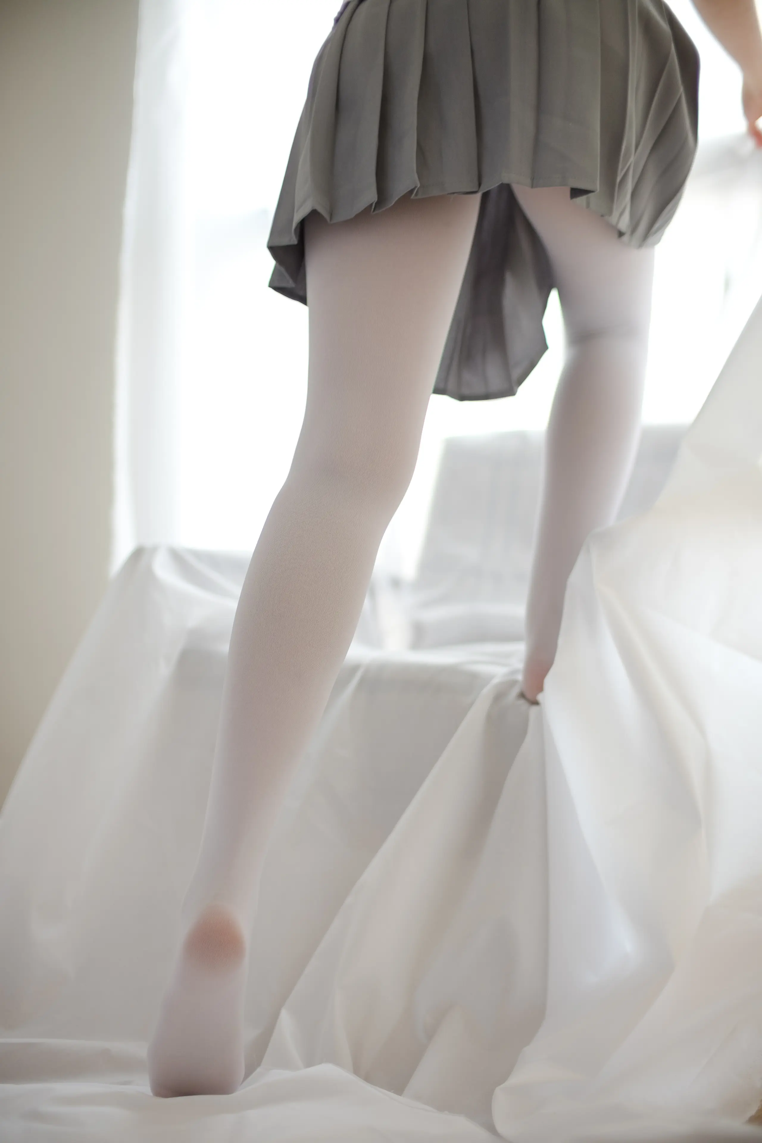 森萝财团 R15 白丝学妹休憩空间 [109P]