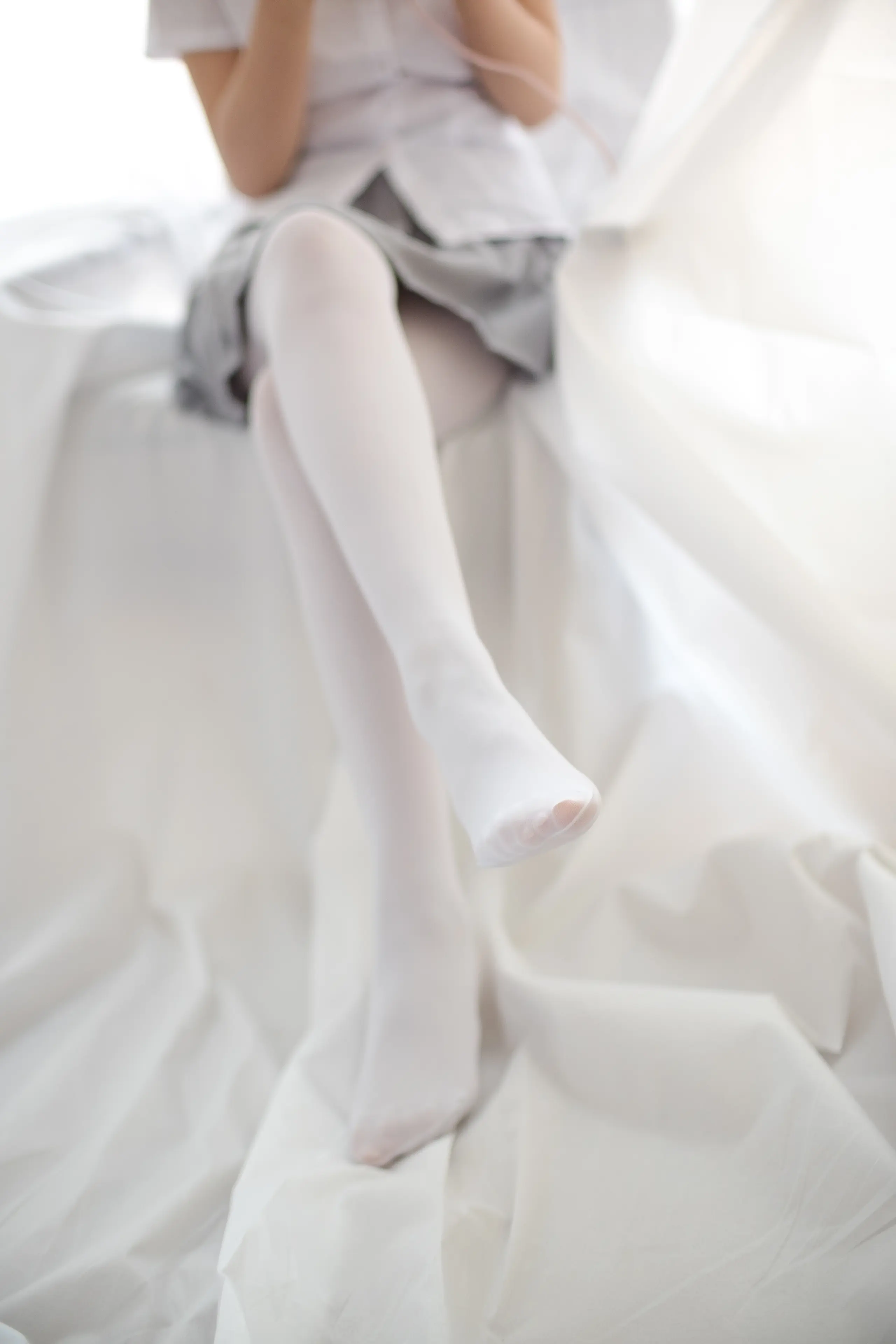 森萝财团 R15 白丝学妹休憩空间 [109P]