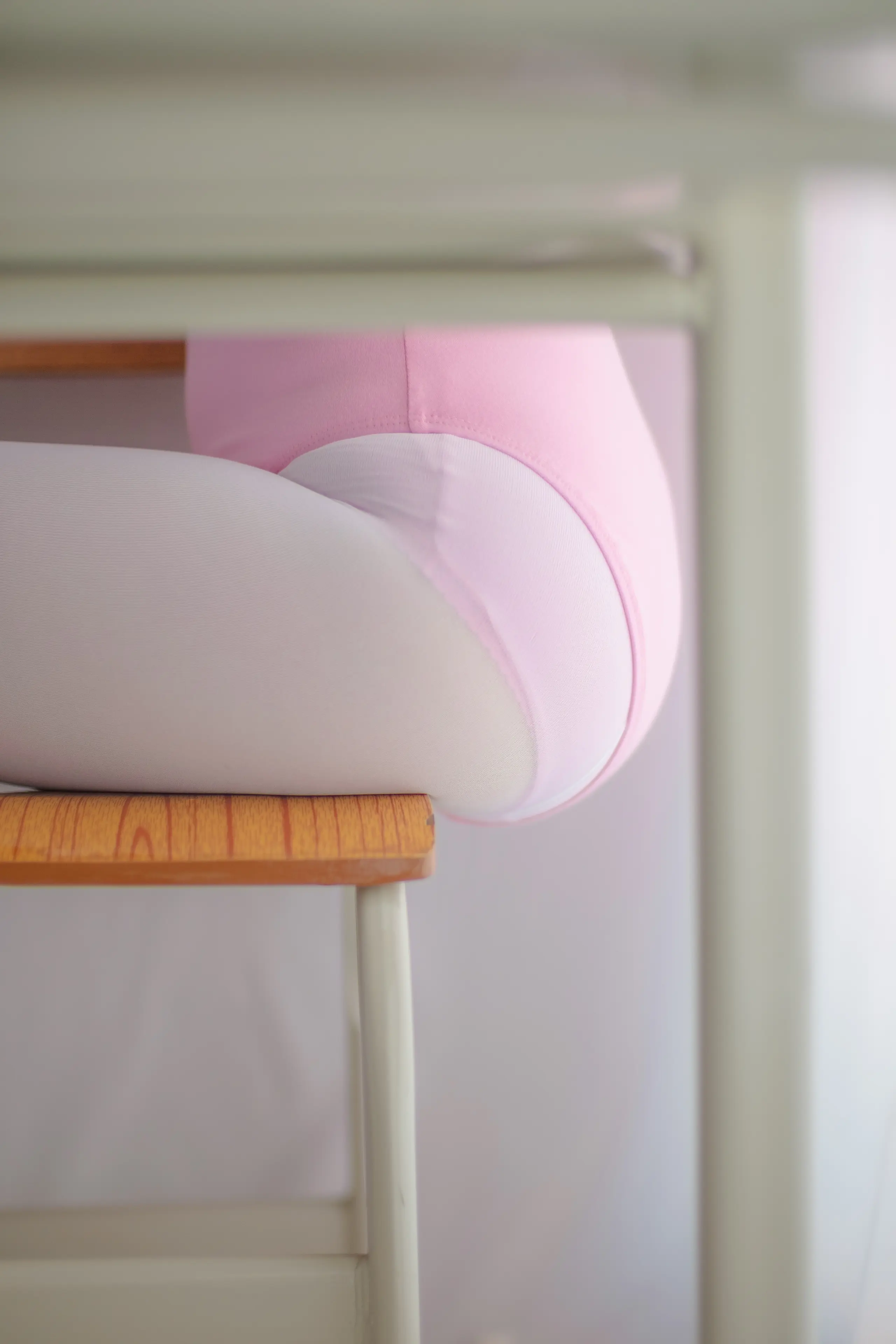 森萝财团 R15 白丝粉红少女 [84P]