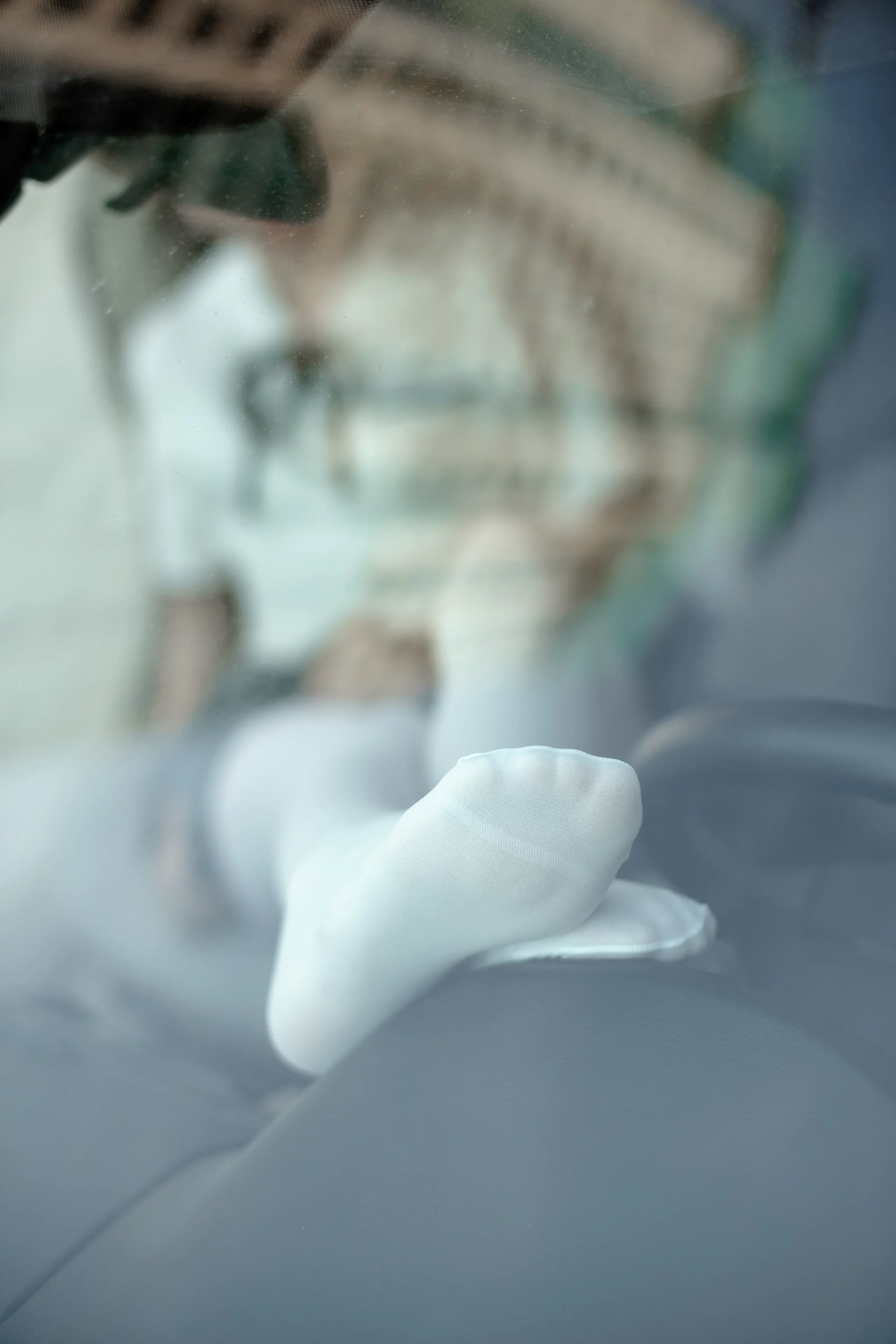 森萝财团 R15 白丝足控腿控 [75P]