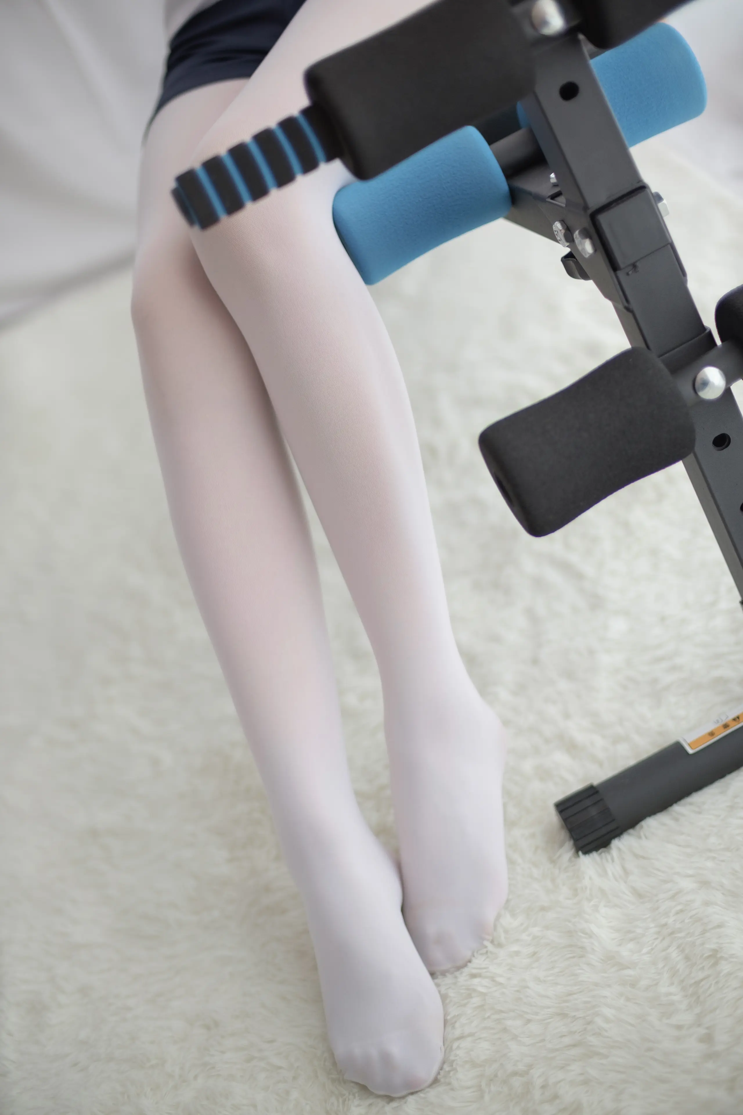 森萝财团 R15 白丝运动少女 [85P]