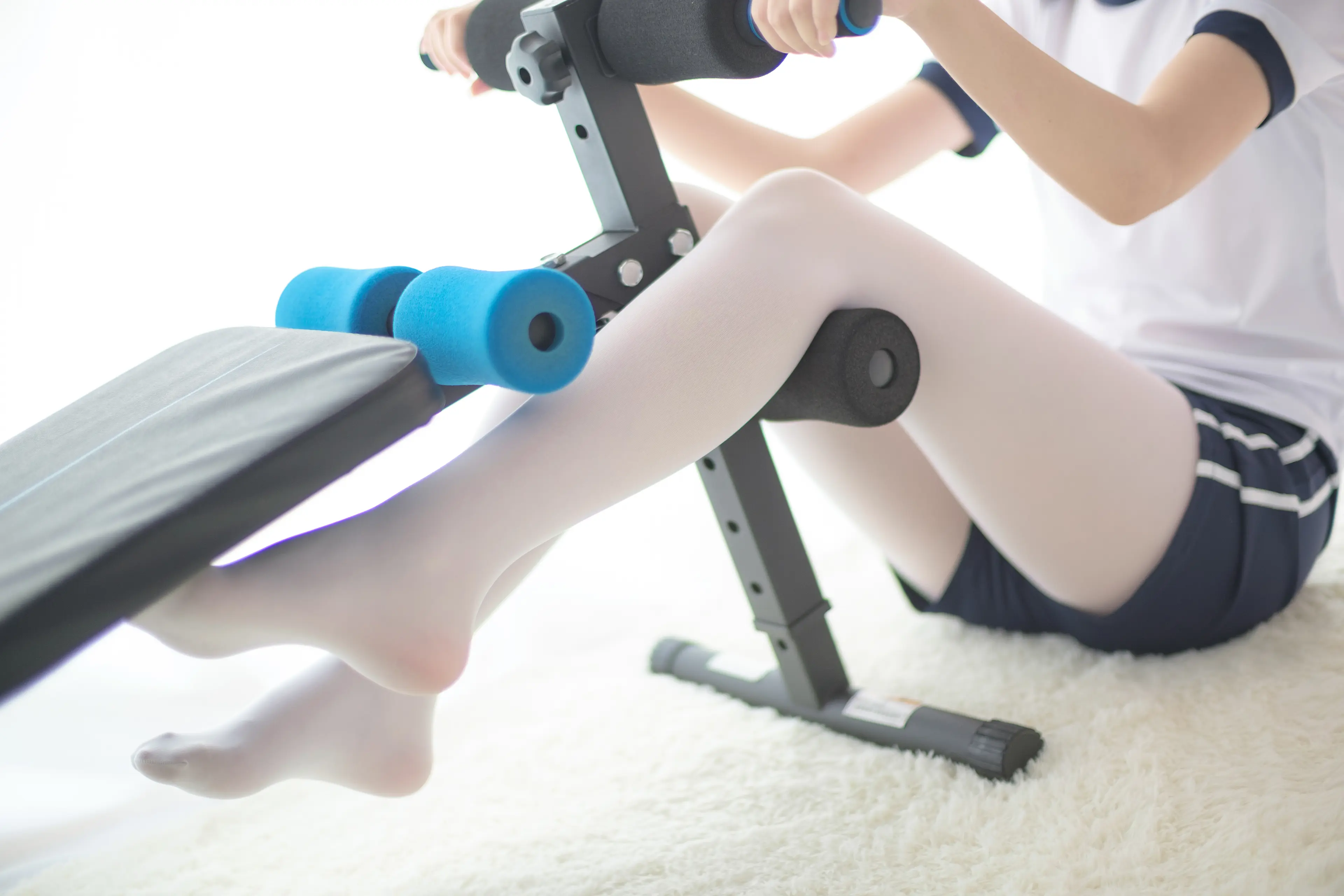 森萝财团 R15 白丝运动少女 [85P]