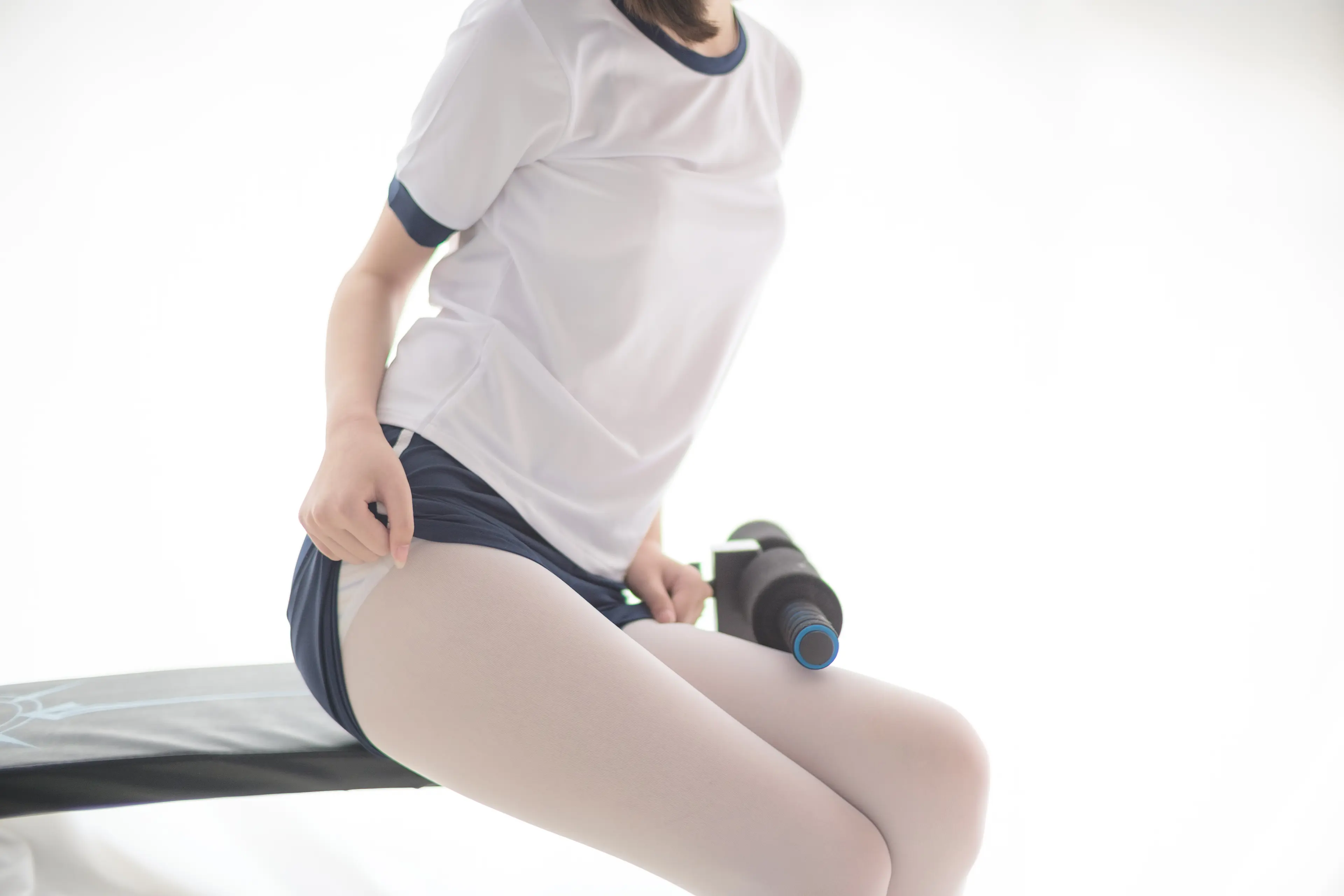 森萝财团 R15 白丝运动少女 [85P]