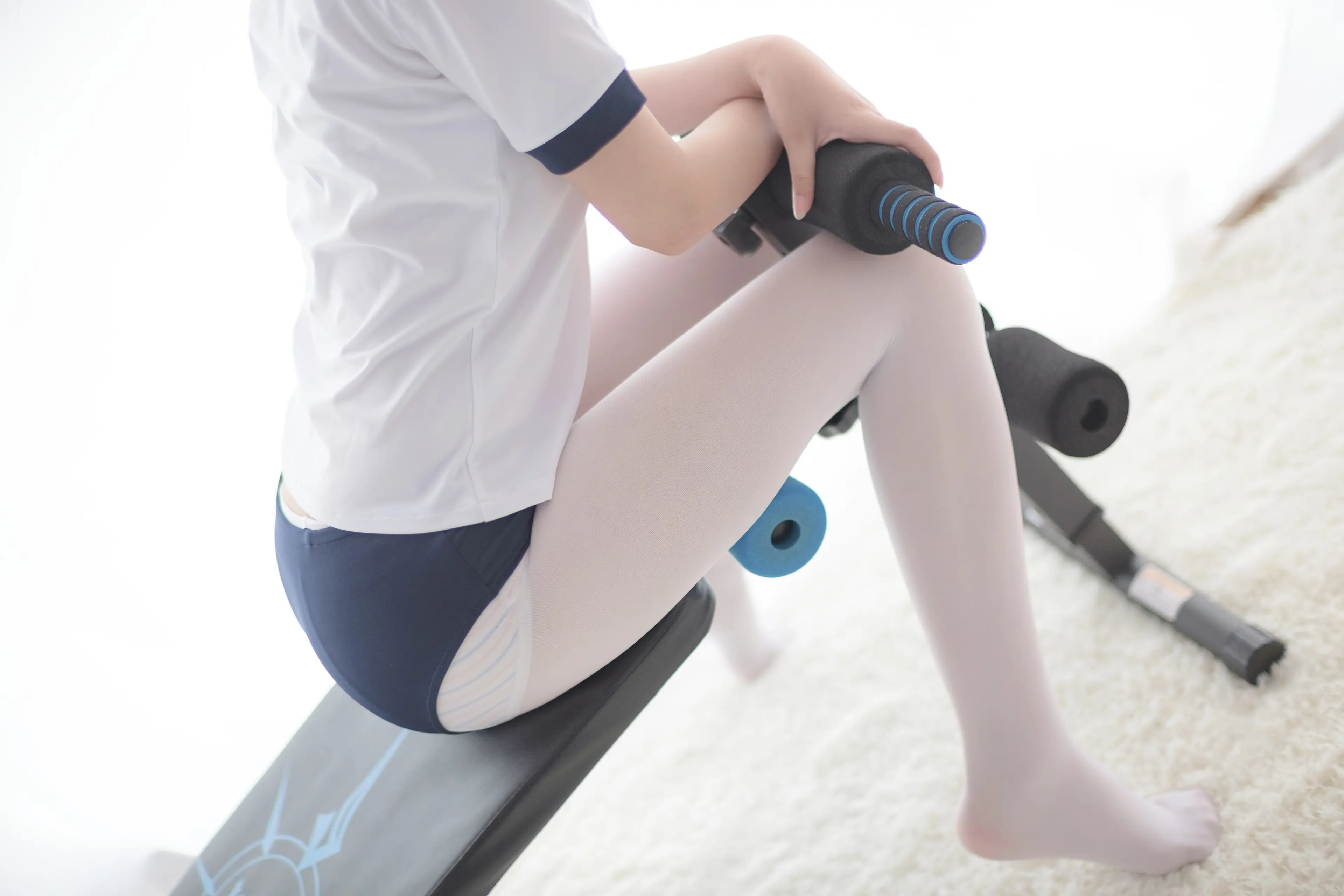 森萝财团 R15 白丝运动少女 [85P]