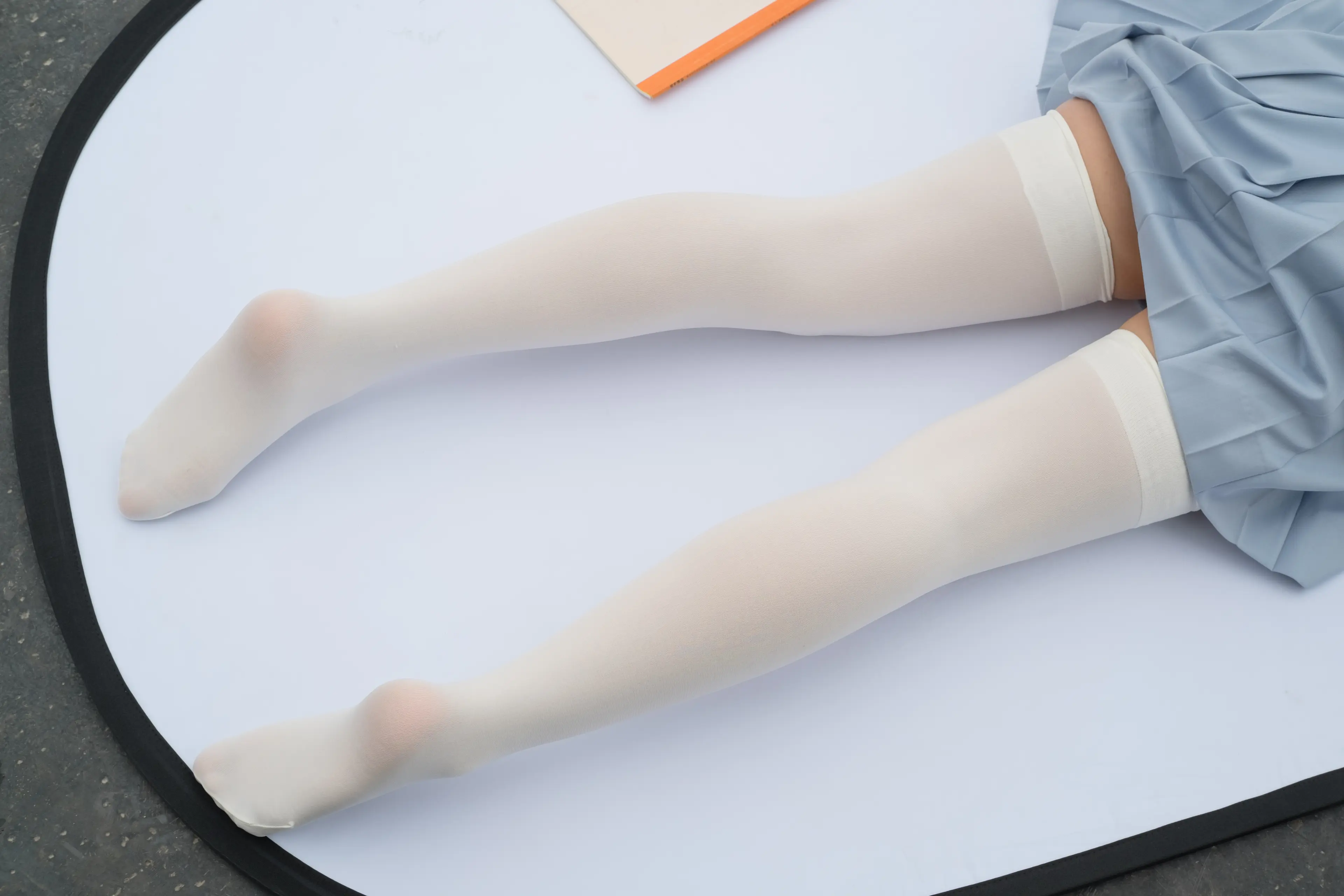 森萝财团 R15 白丝高考学妹 [84P]