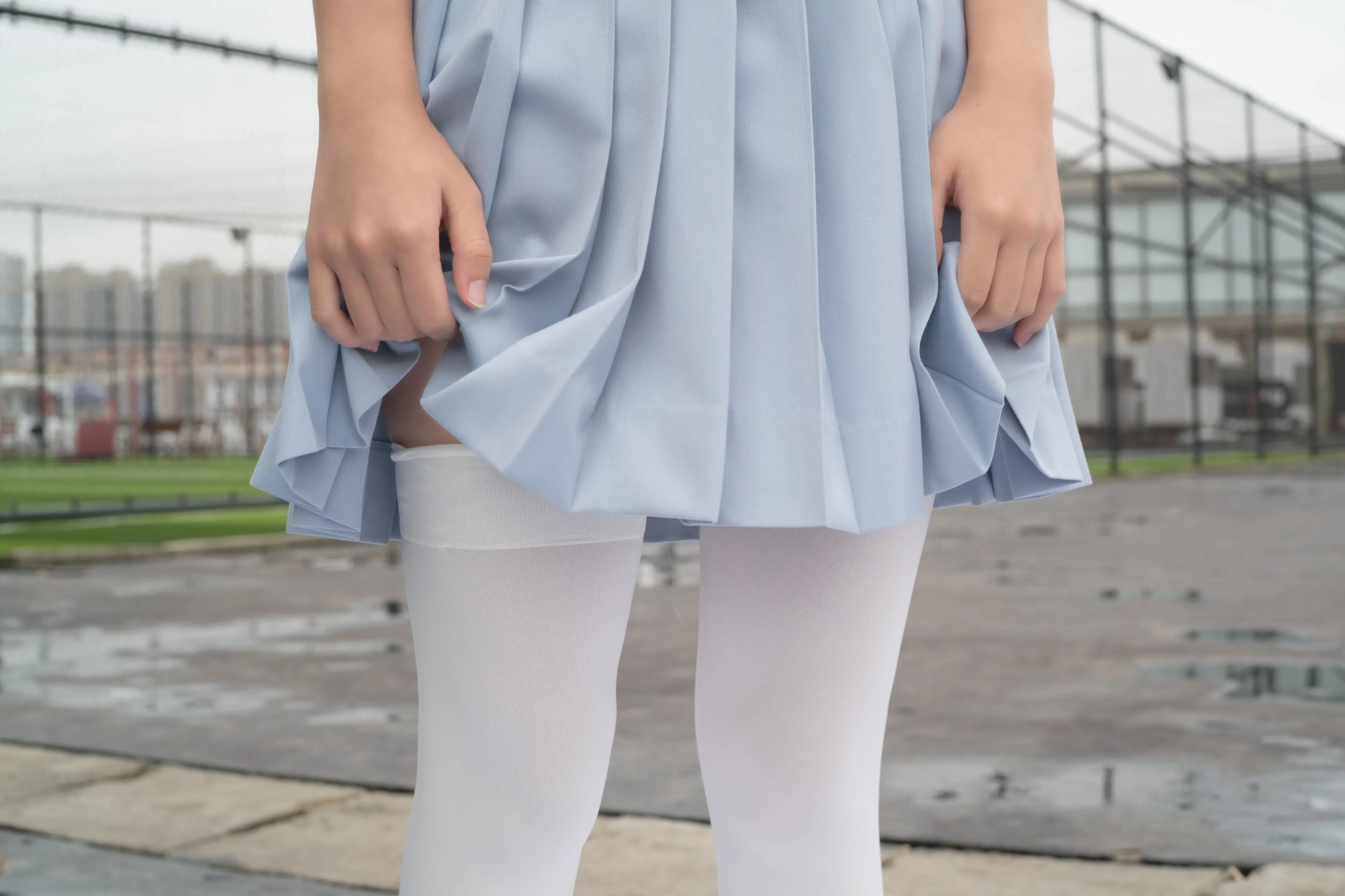 森萝财团 R15 白丝高考学妹 [84P]