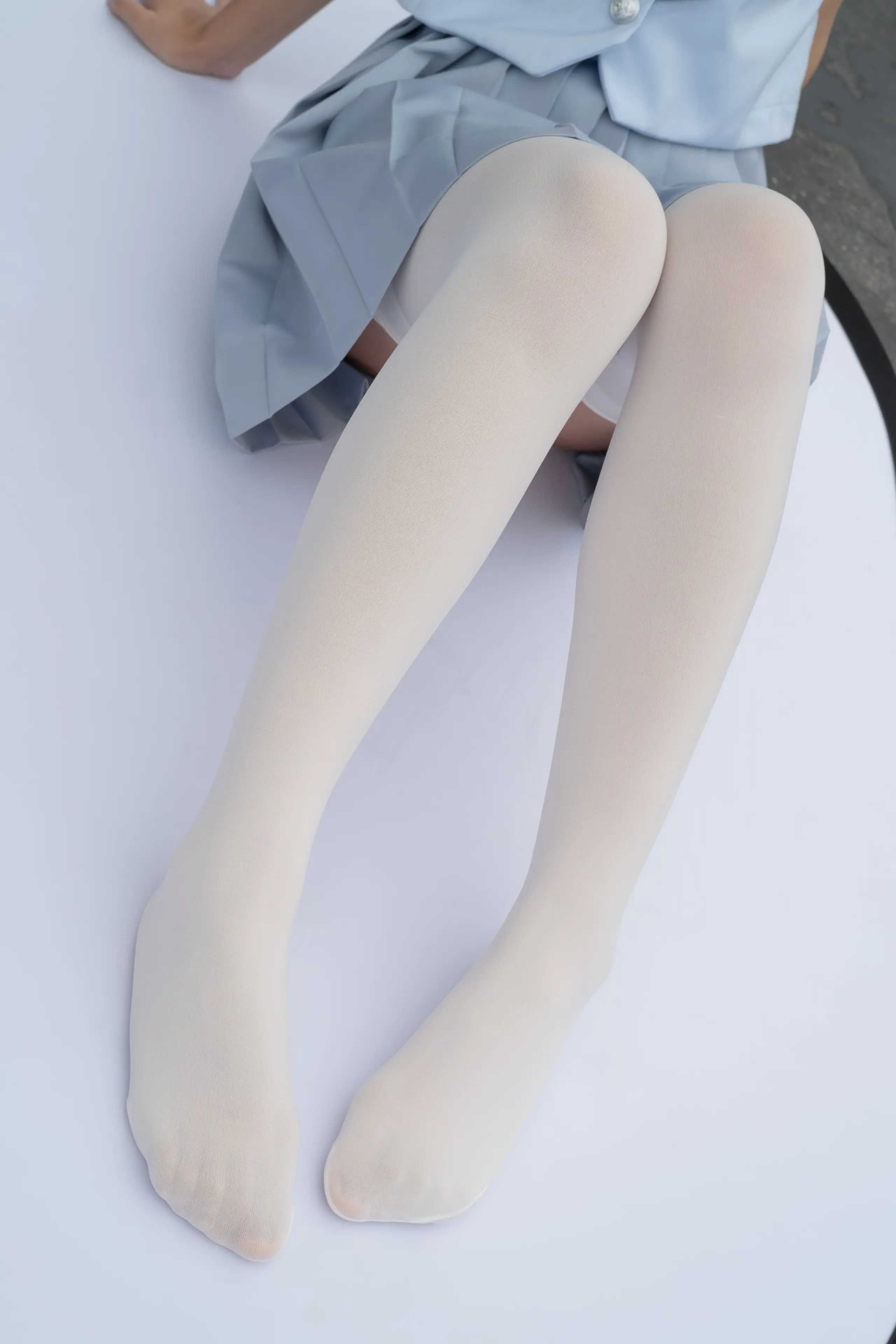 森萝财团 R15 白丝高考学妹 [84P]