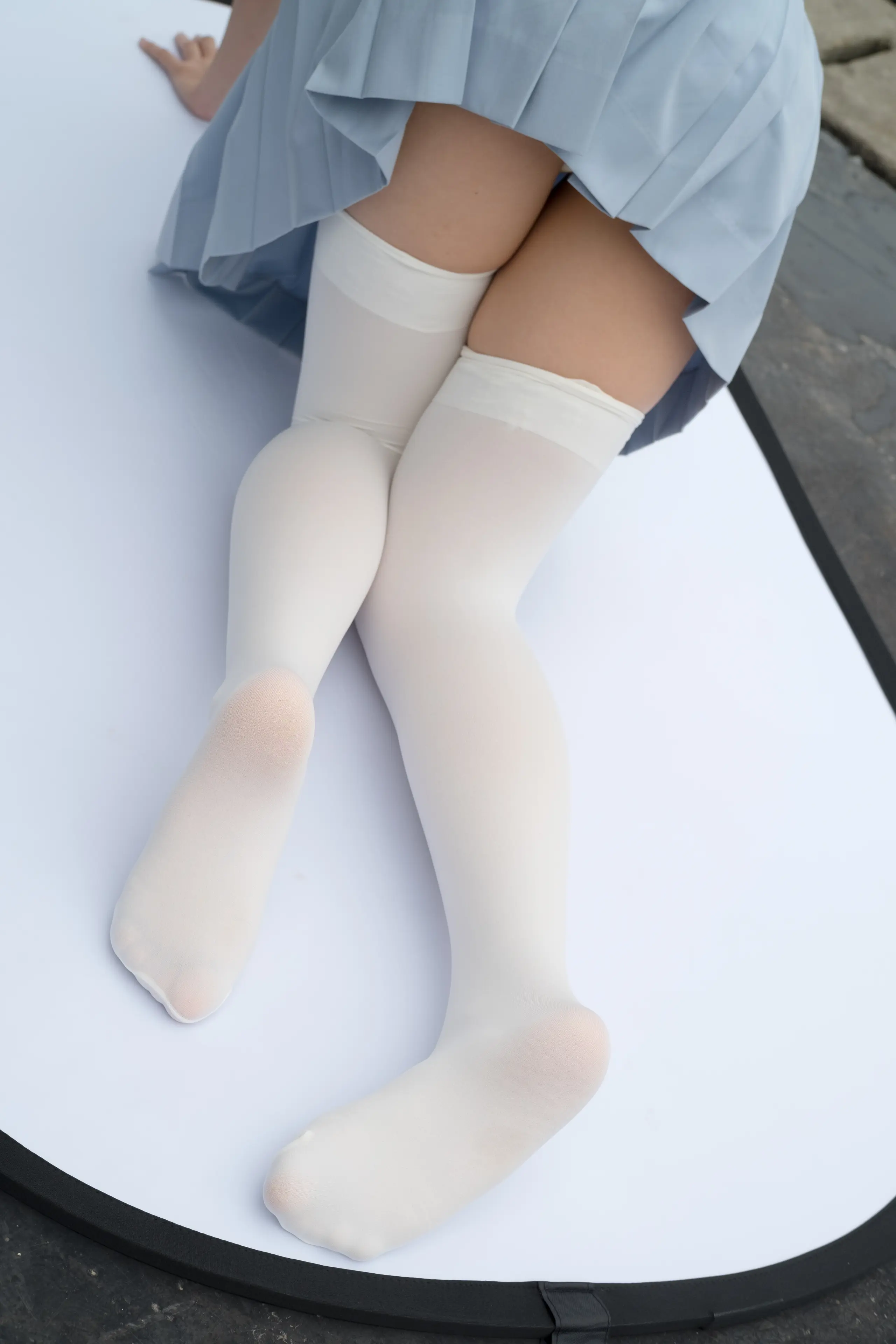 森萝财团 R15 白丝高考学妹 [84P]