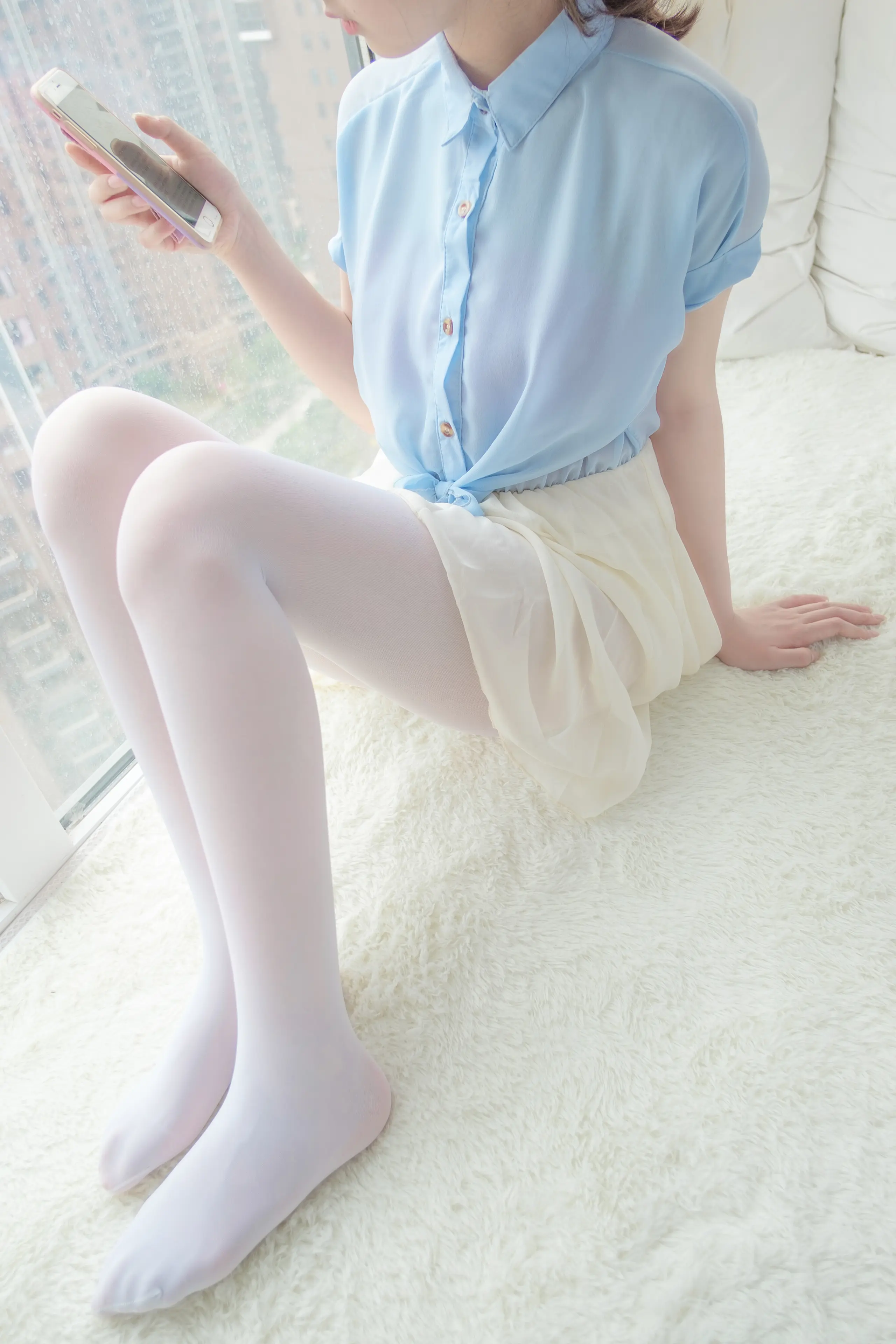 森萝财团 R15 窗台上的薄纱少女 [83P]