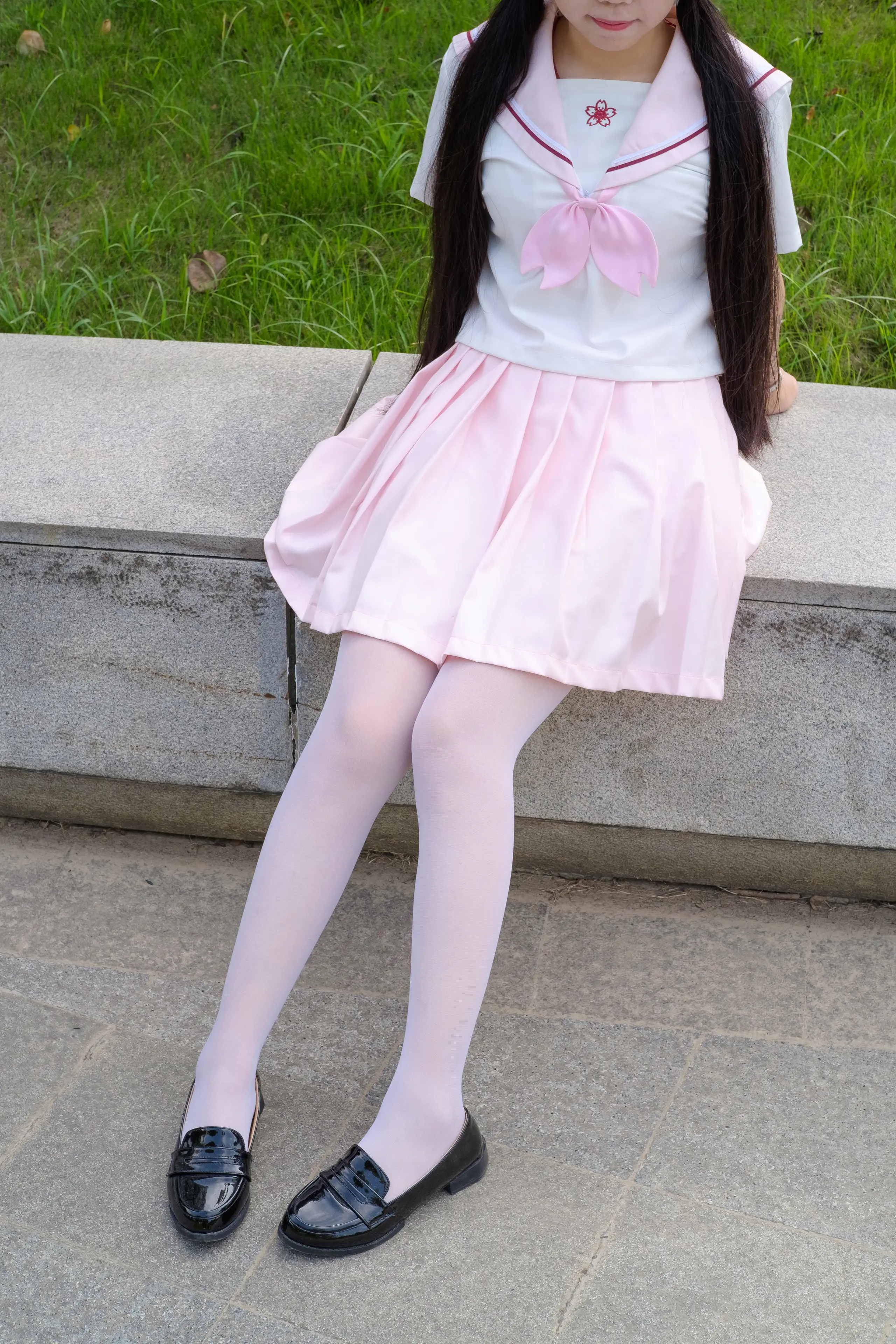 森萝财团 R15 粉红卡哇伊 [75P]