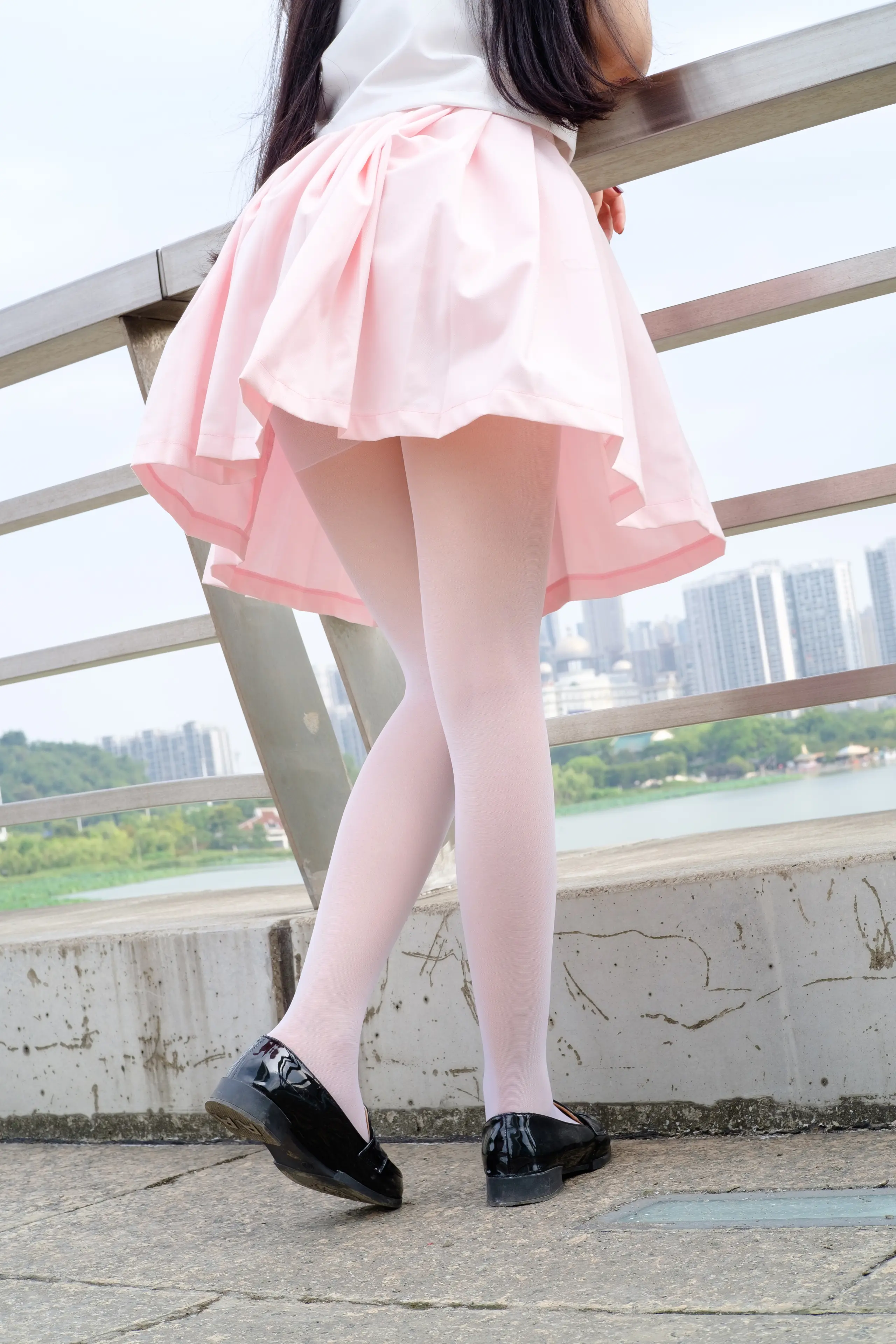 森萝财团 R15 粉红卡哇伊 [75P]