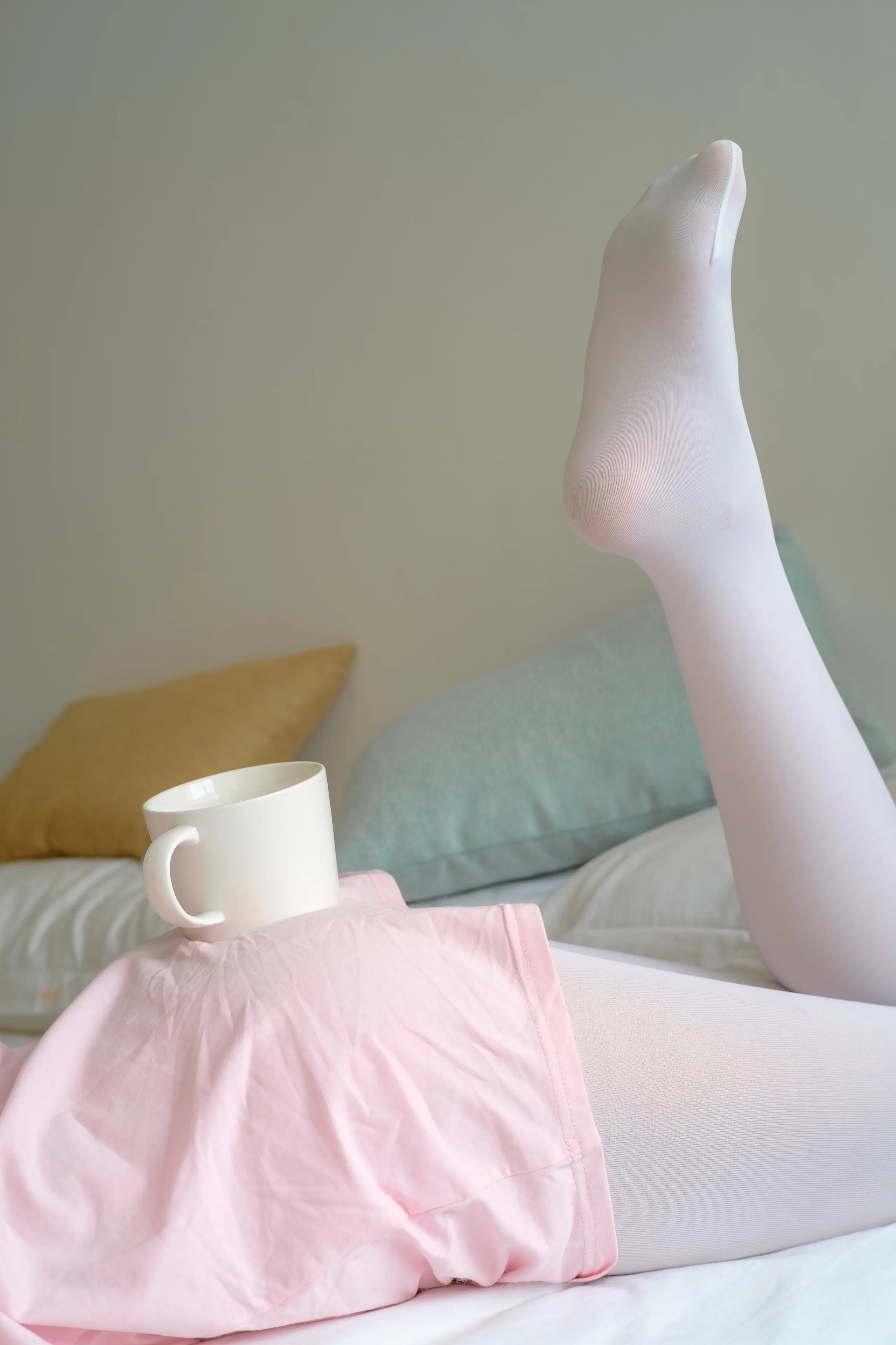 森萝财团 R15 粉红少女白丝美足 [107P]