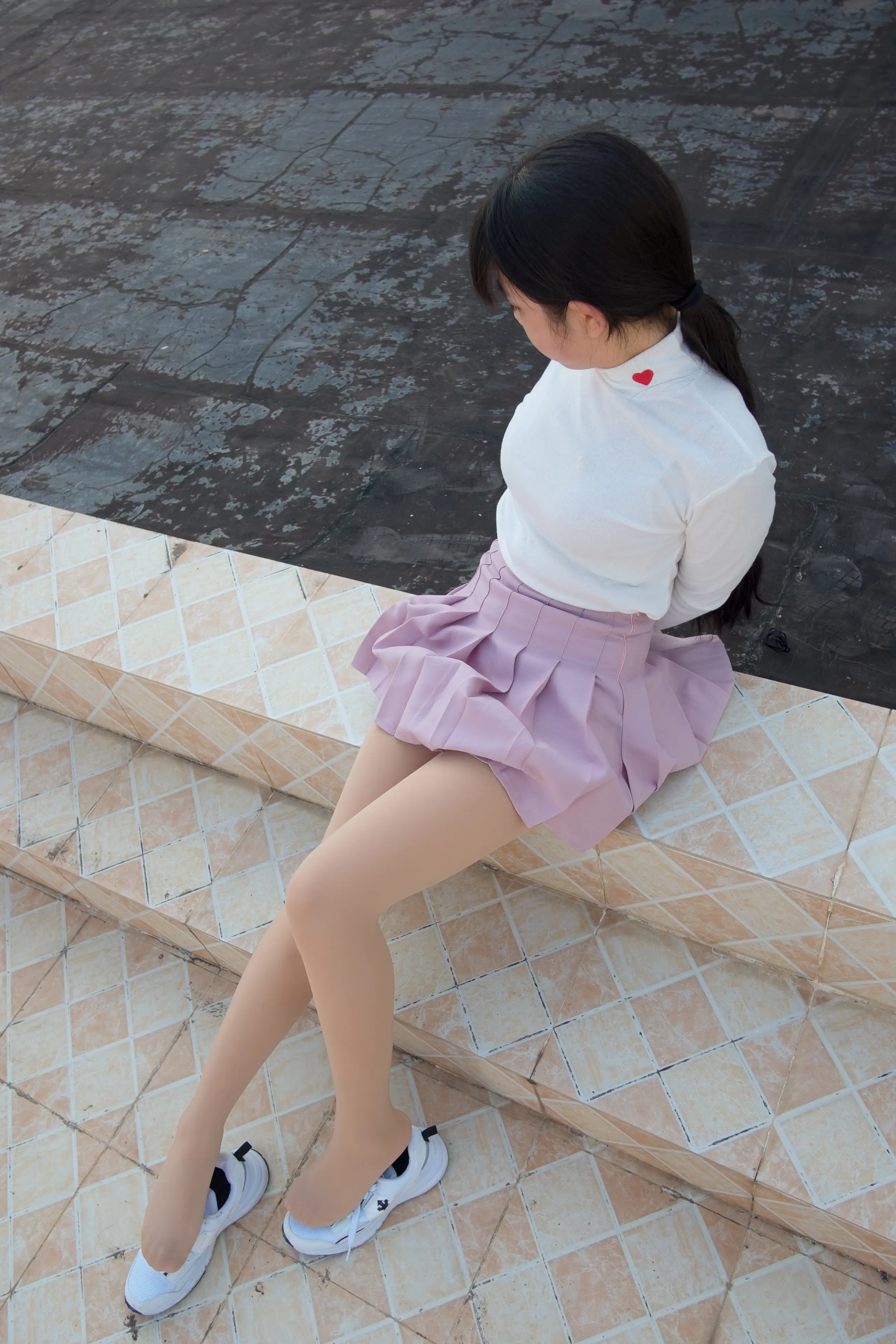 森萝财团 R15 肉丝大胸妹 [96P]