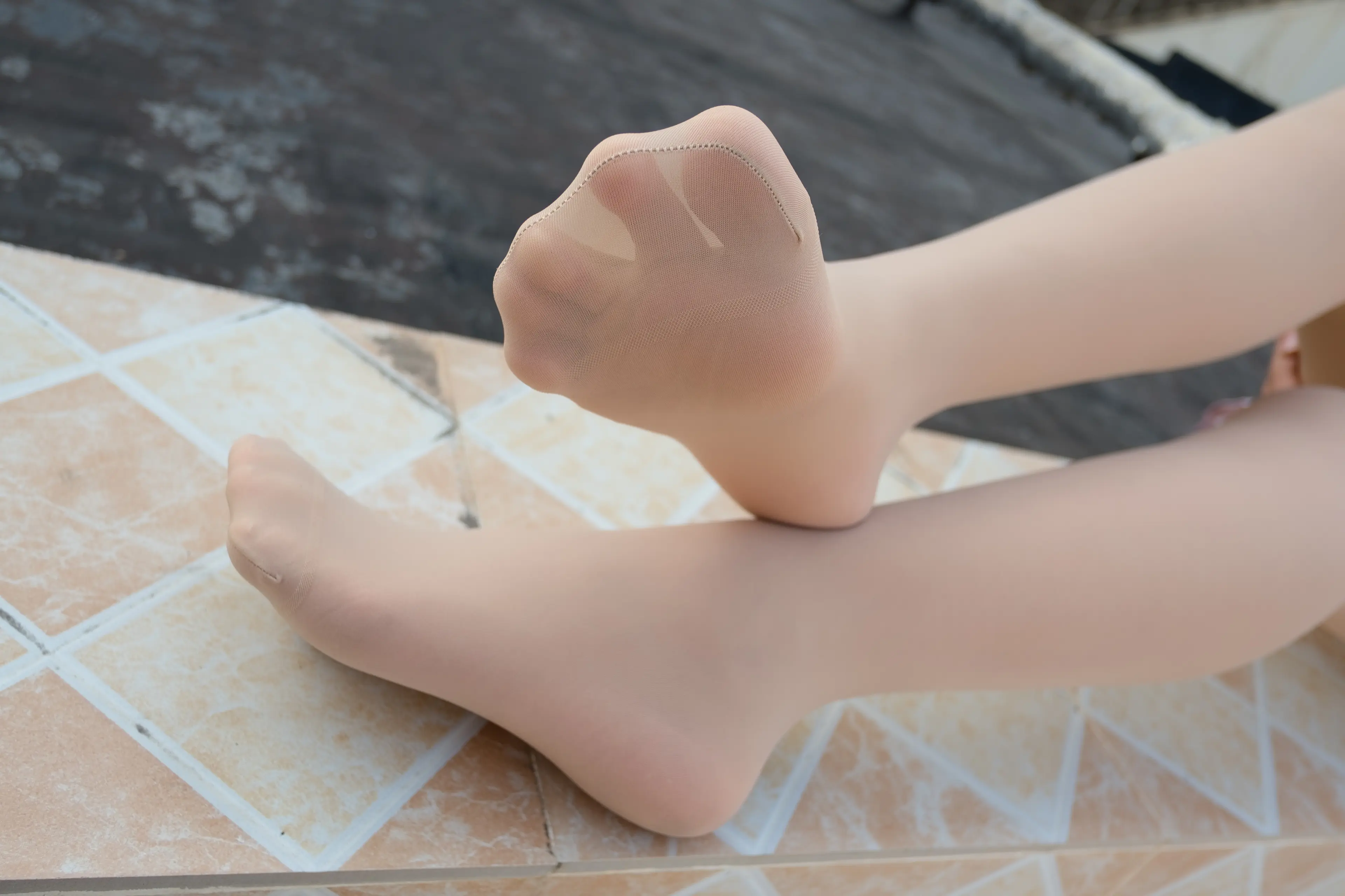 森萝财团 R15 肉丝大胸妹 [96P]