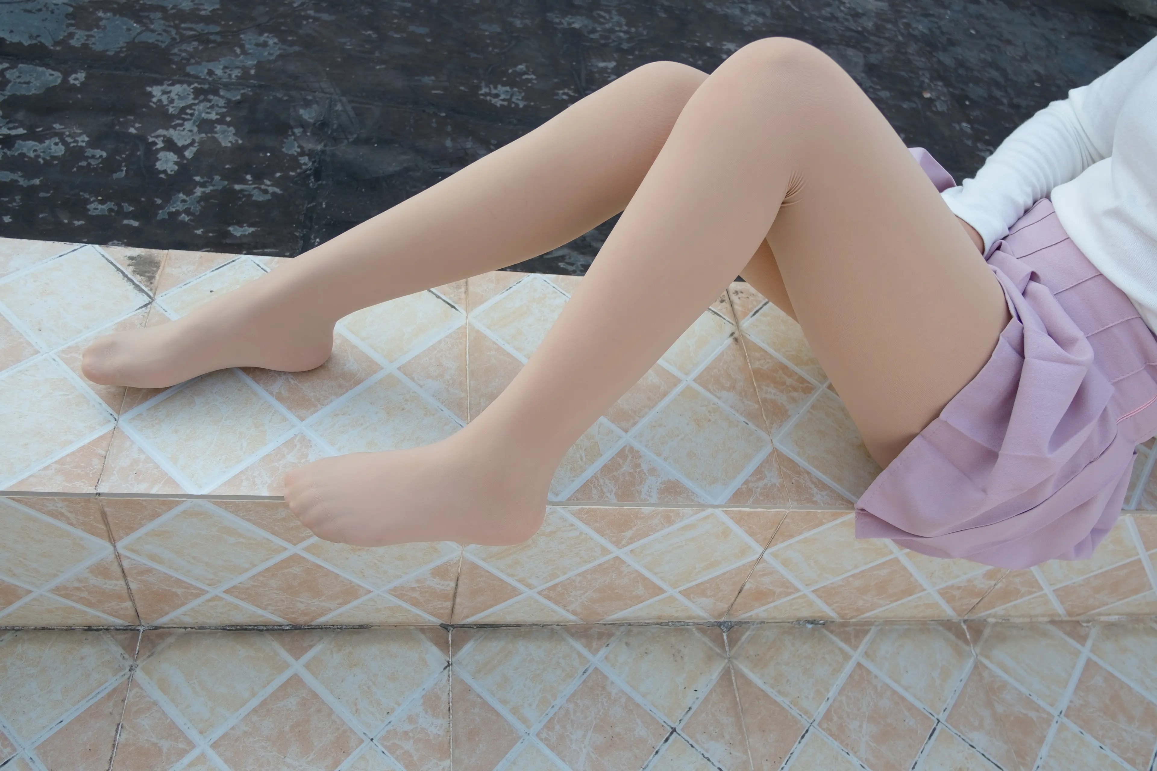 森萝财团 R15 肉丝大胸妹 [96P]