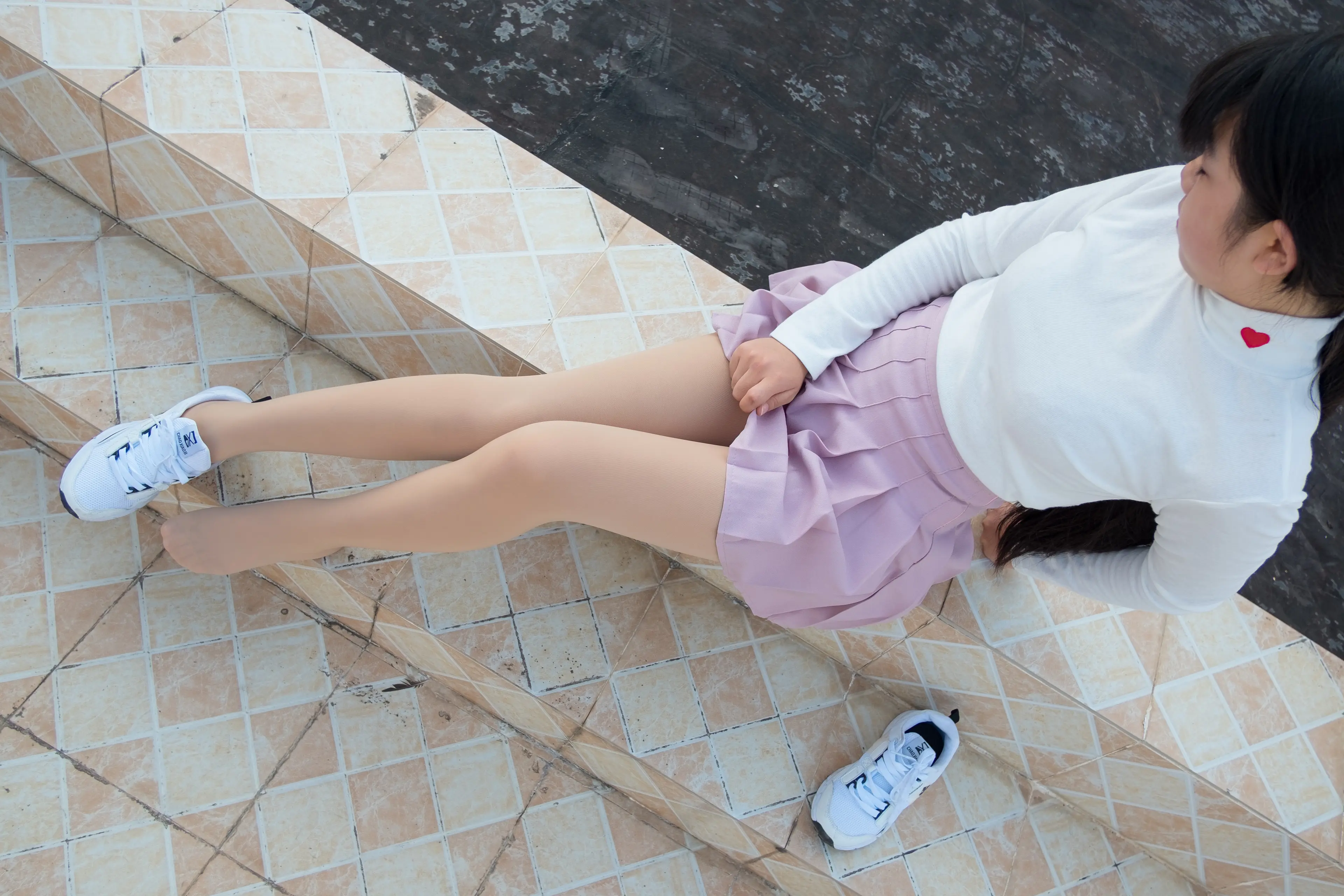 森萝财团 R15 肉丝大胸妹 [96P]