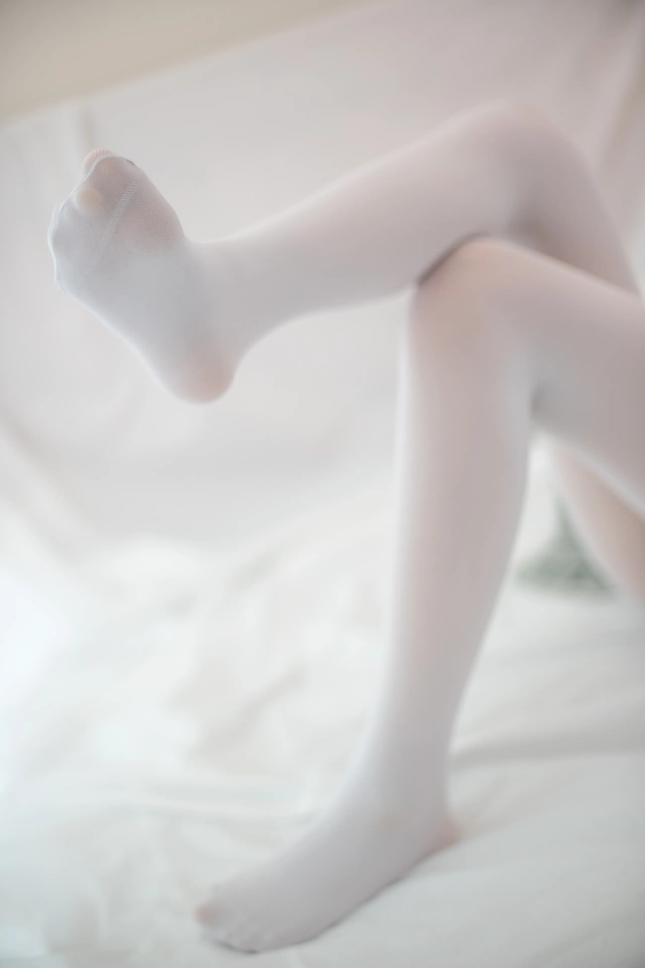 森萝财团 R15 薄丝美足 [110P]