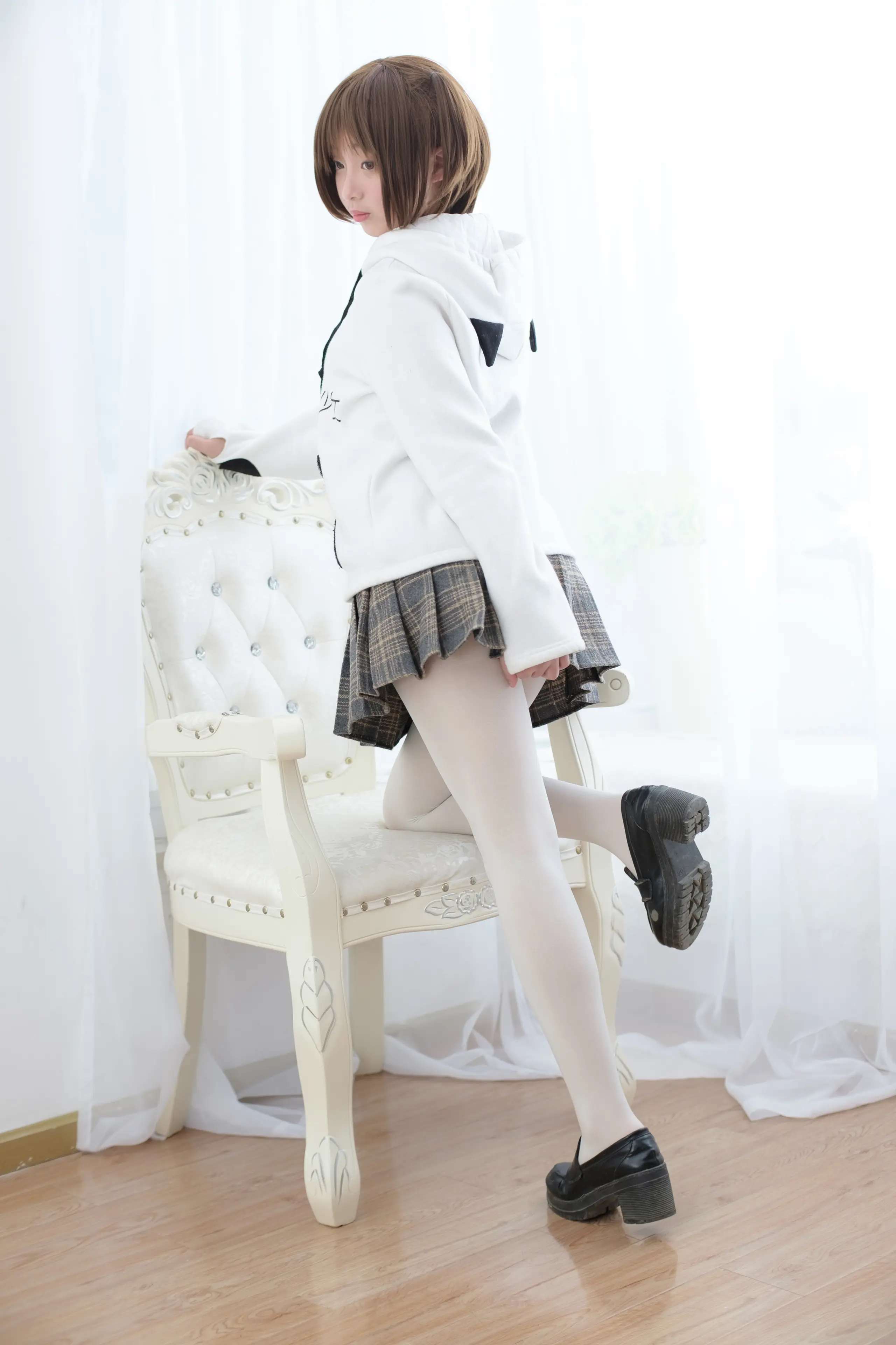 森萝财团 R15 黑白少女 [77P]