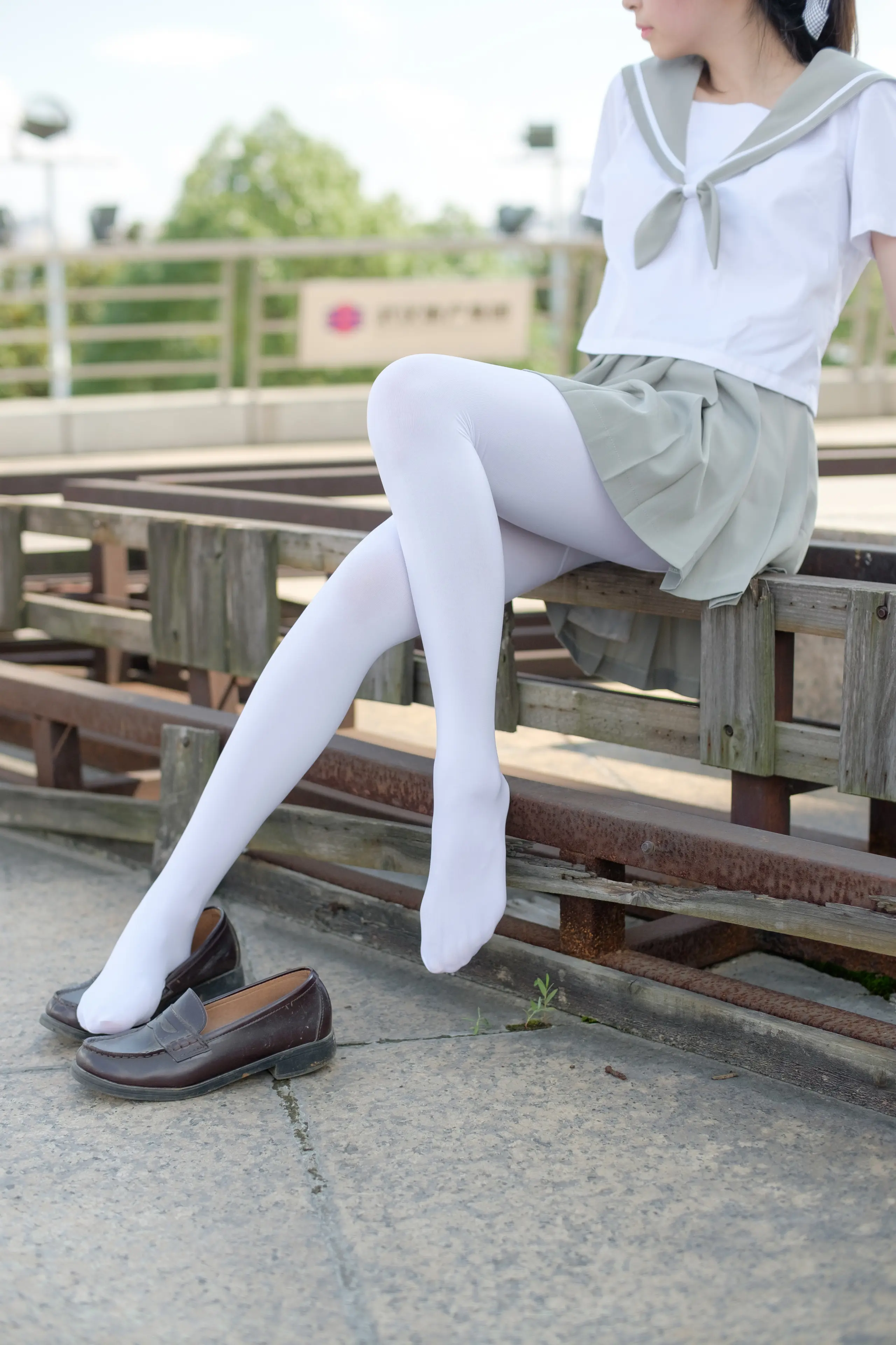 森萝财团 R15 JK白丝户外 [79P]