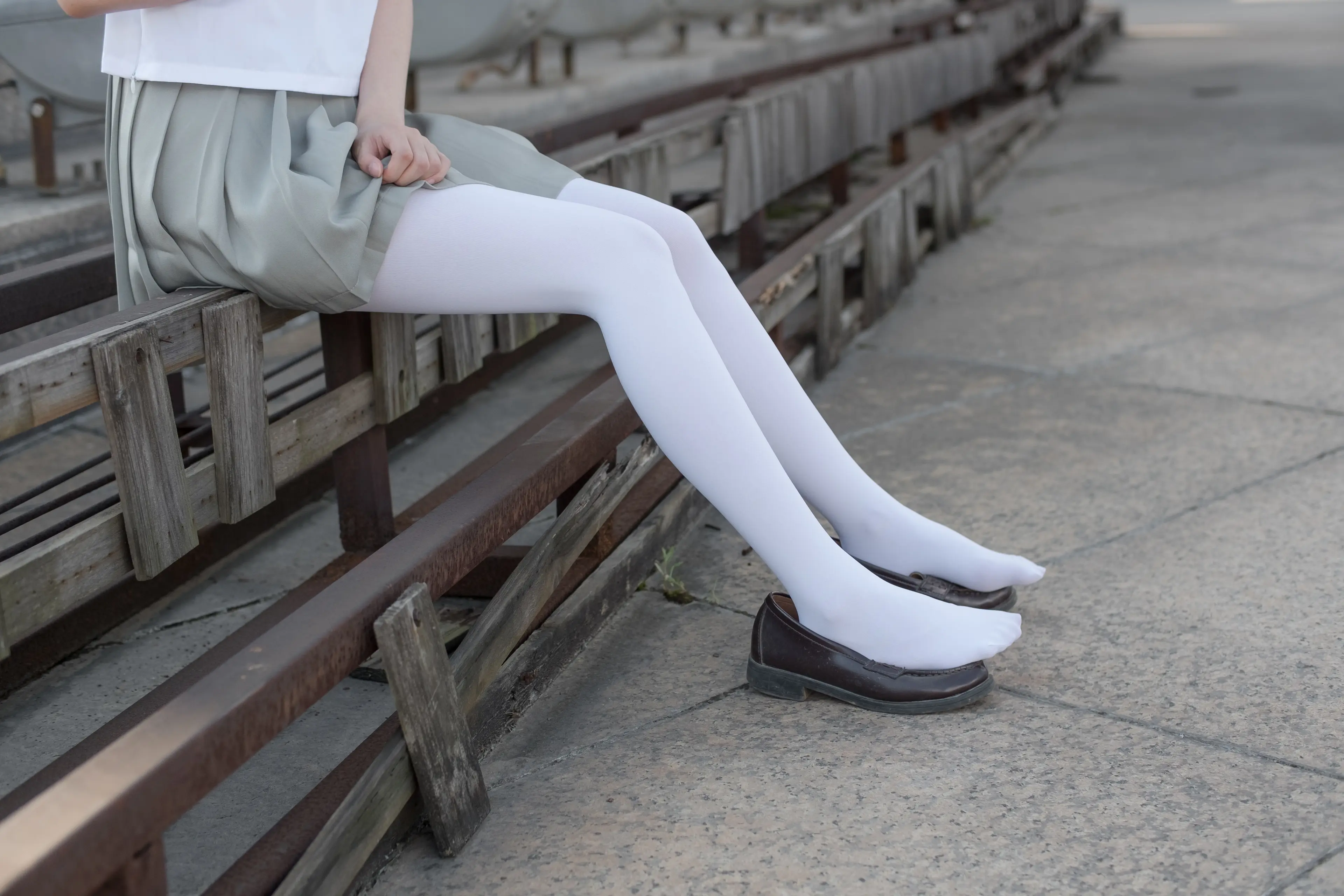 森萝财团 R15 JK白丝户外 [79P]