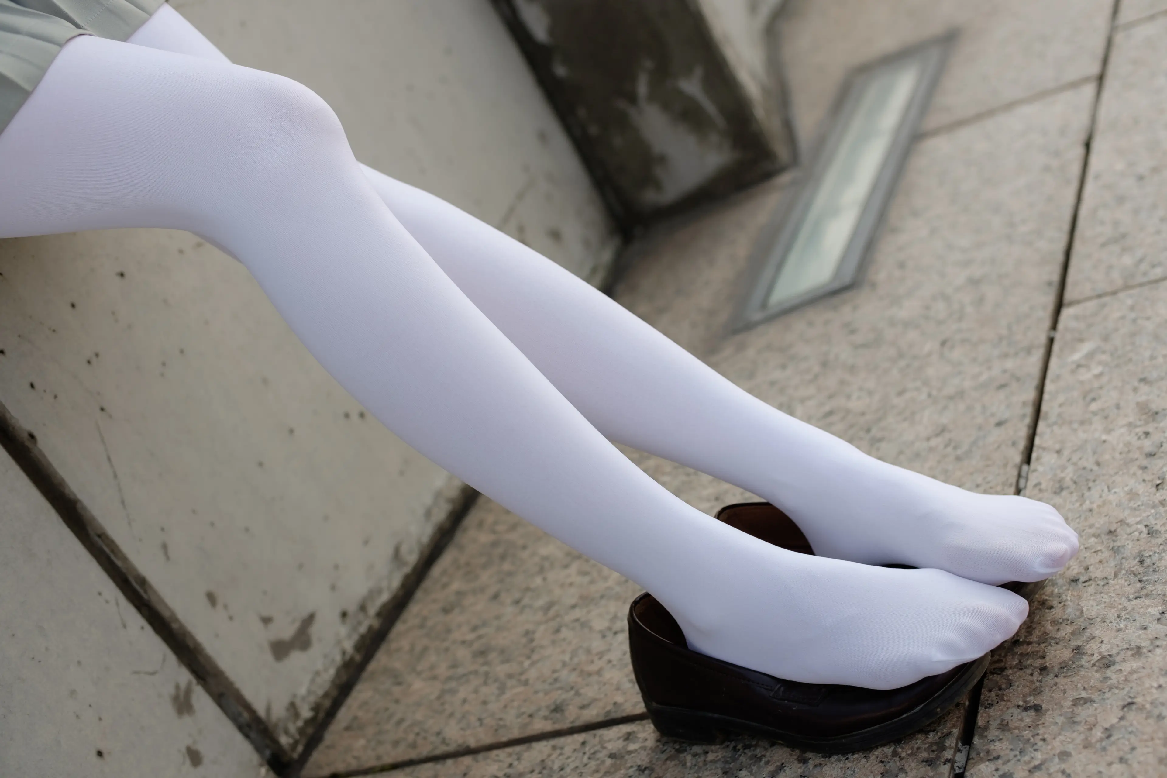 森萝财团 R15 JK白丝户外 [79P]