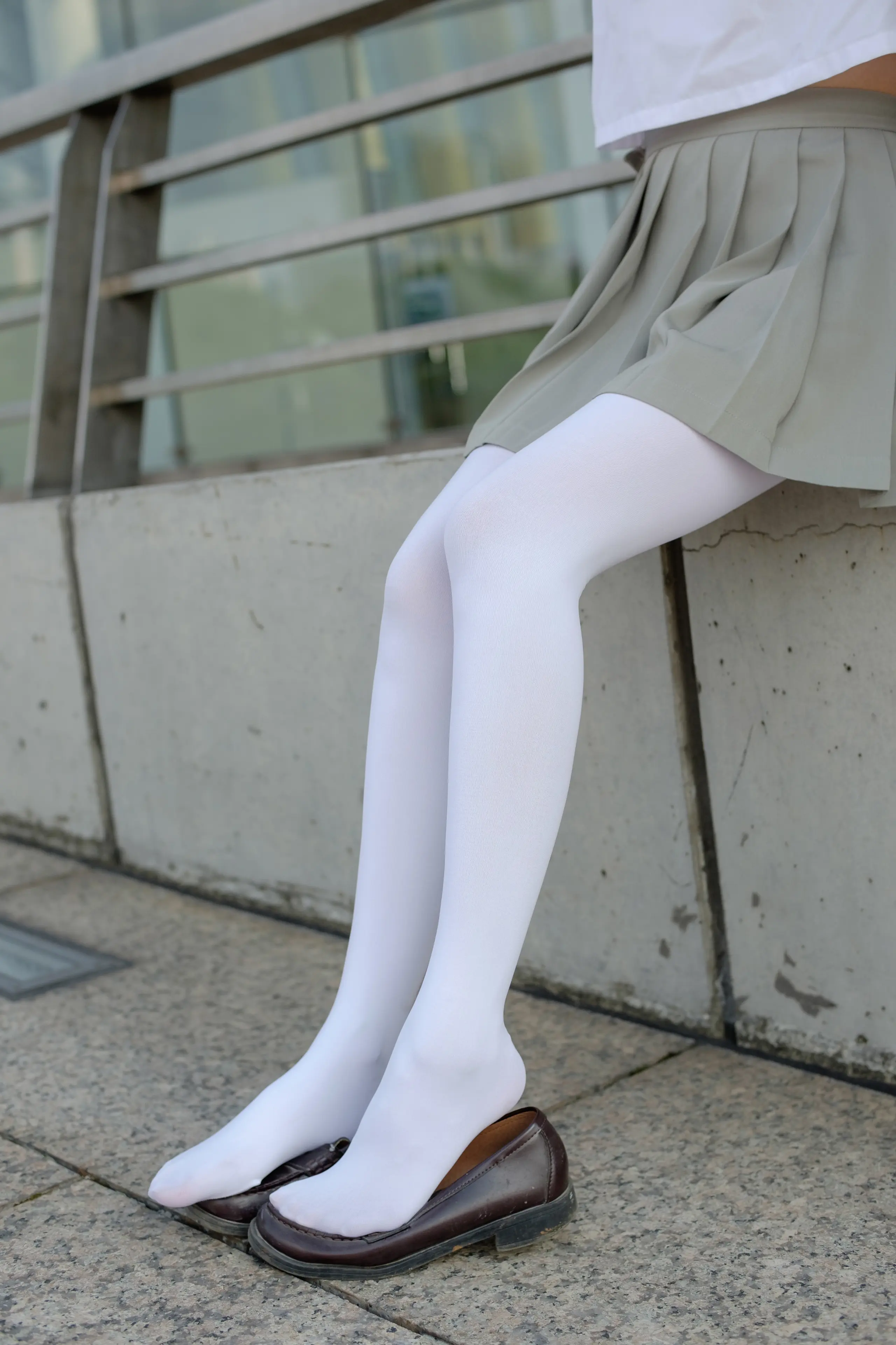 森萝财团 R15 JK白丝户外 [79P]