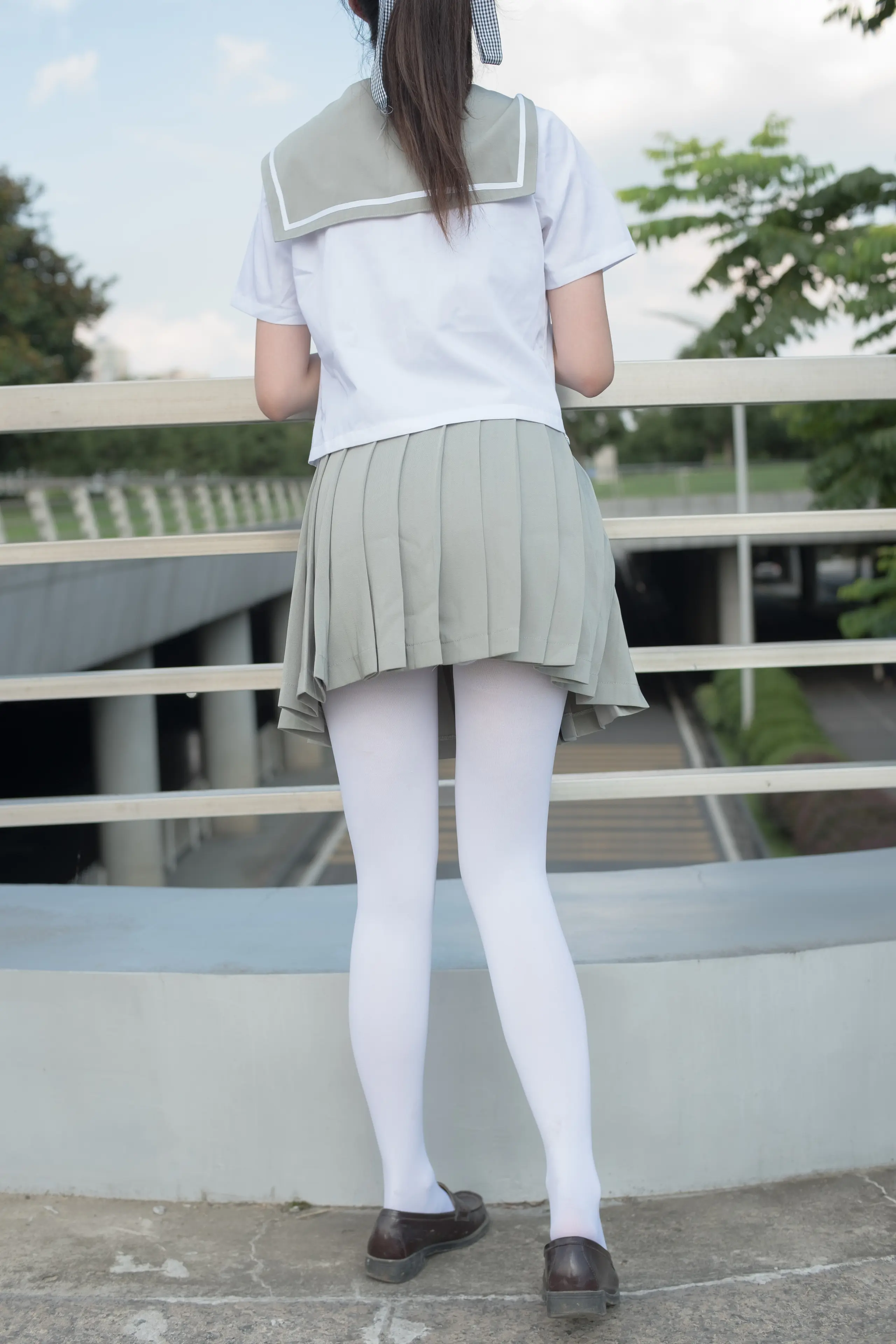 森萝财团 R15 JK白丝户外 [79P]