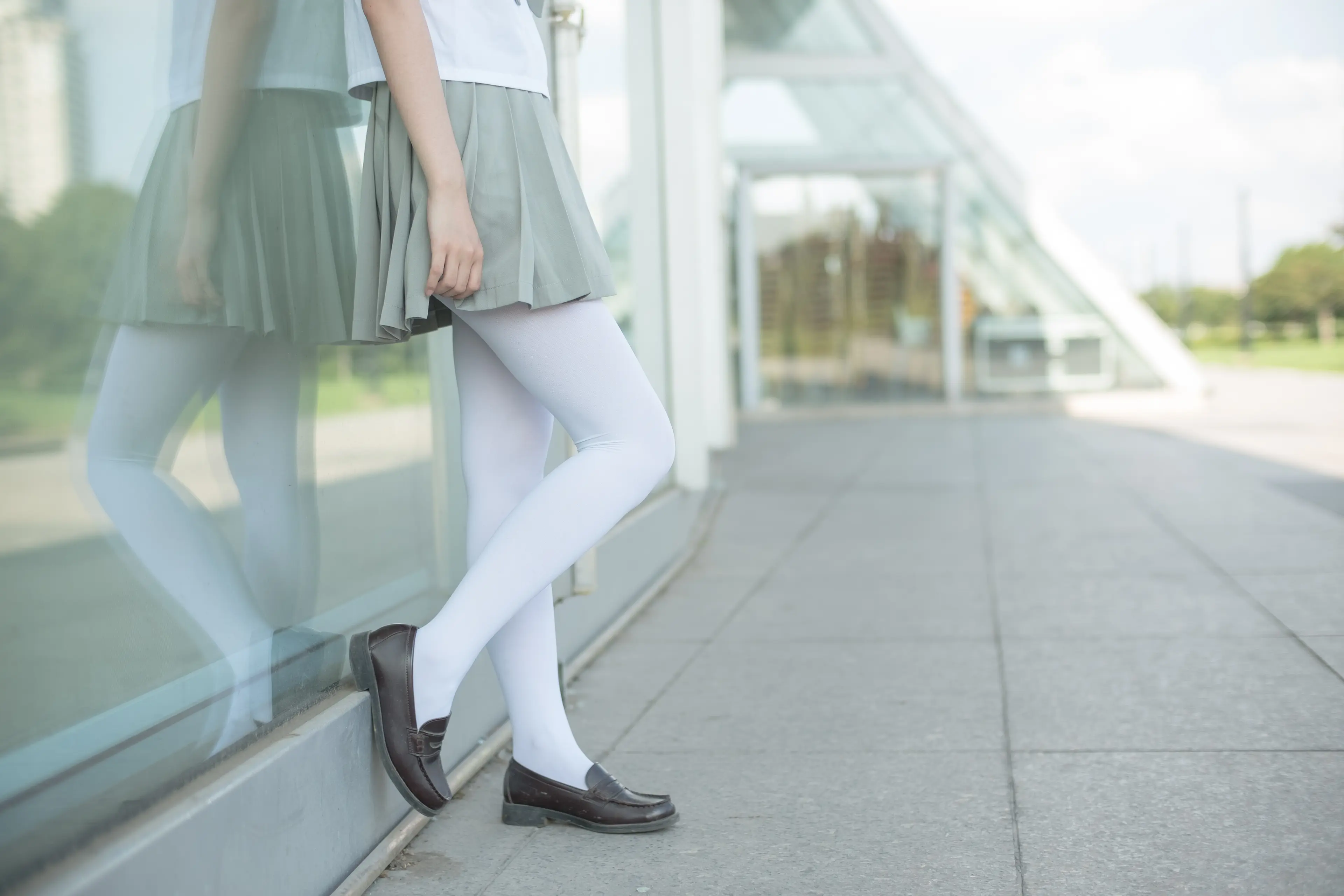 森萝财团 R15 JK白丝户外 [79P]