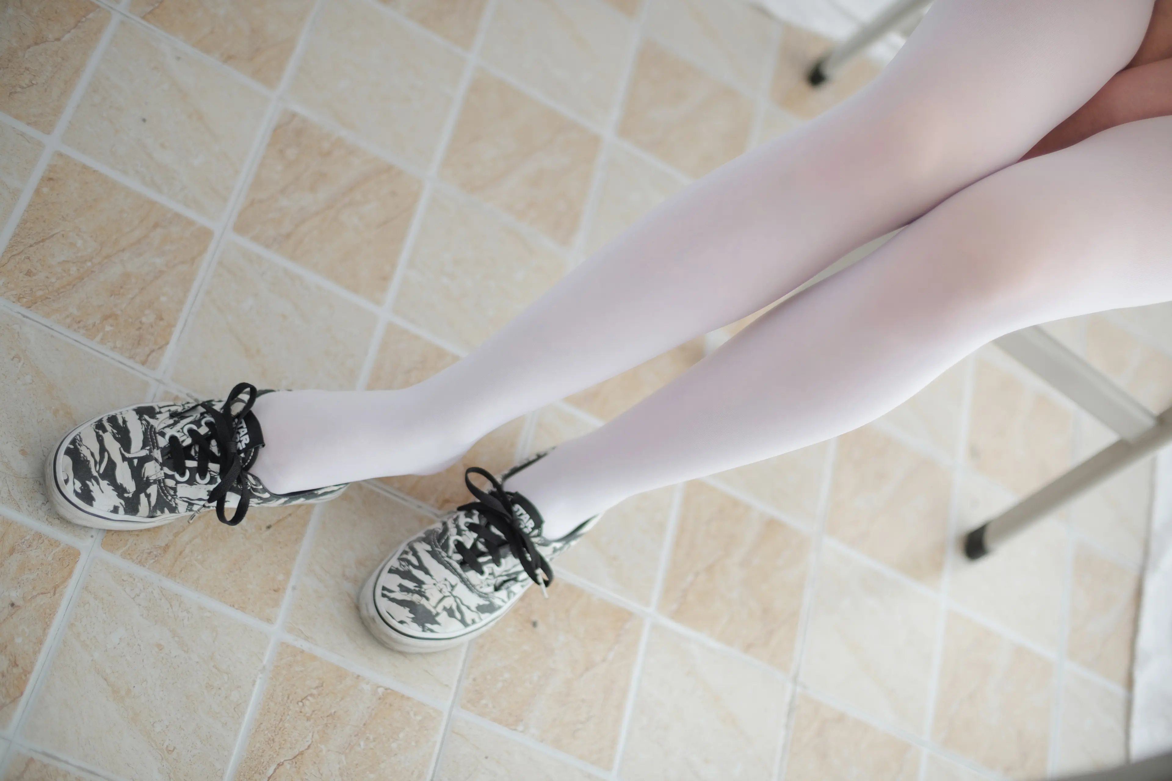 森萝财团 R15 JK白丝诱惑 [85P]