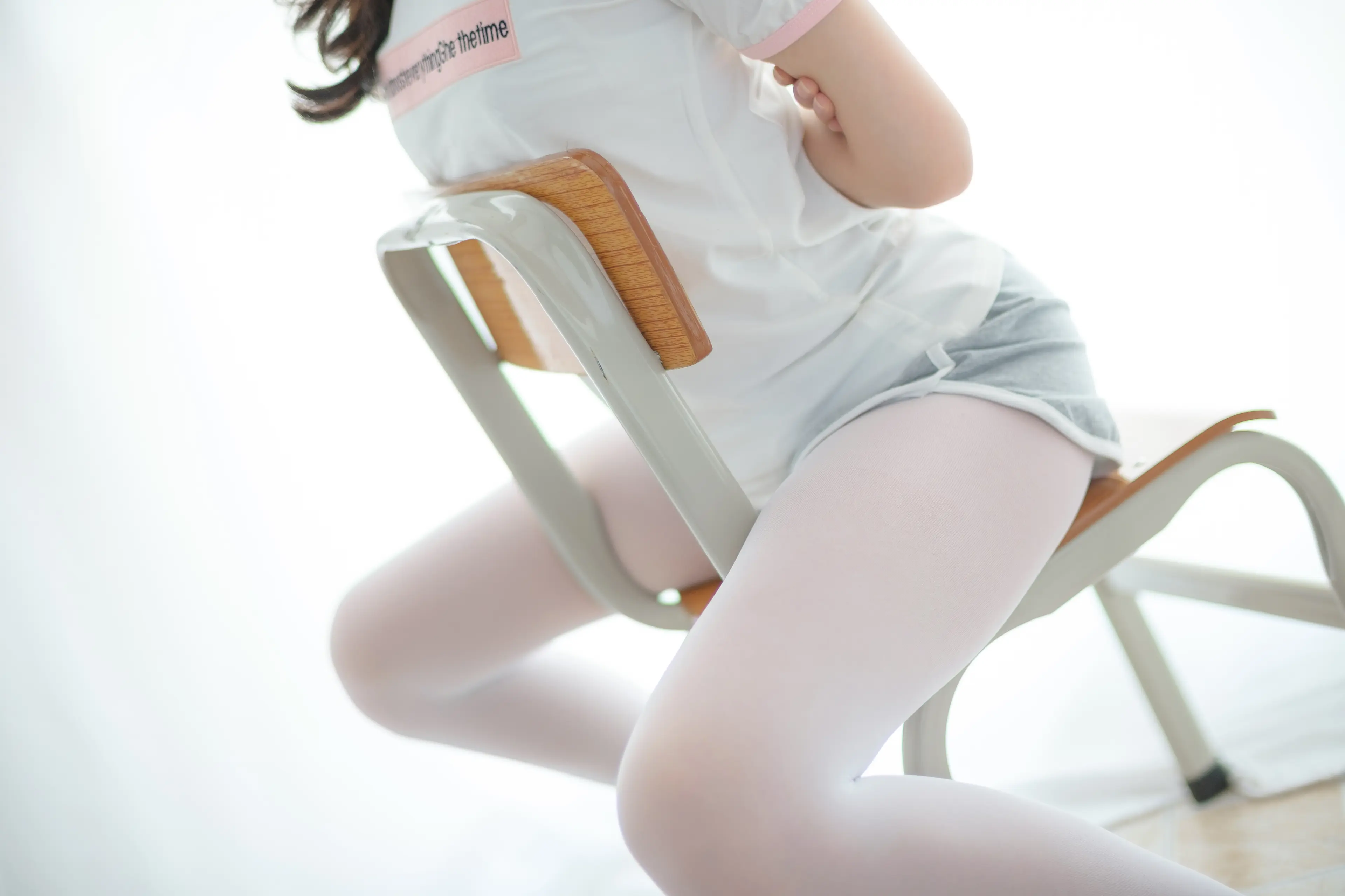 森萝财团 R15 JK白丝诱惑 [85P]