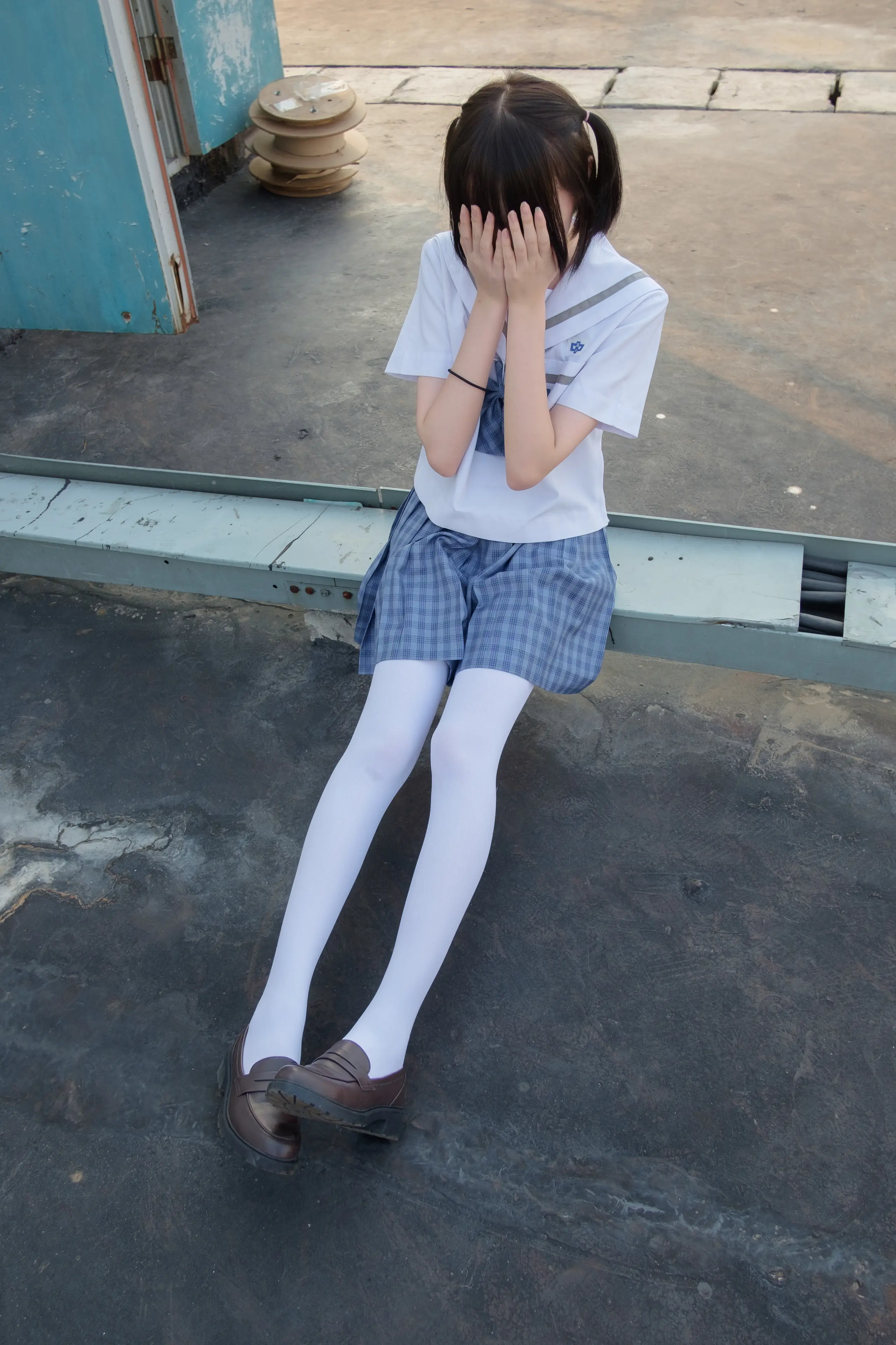 森萝财团 SSR 天台上的白丝 [74P]