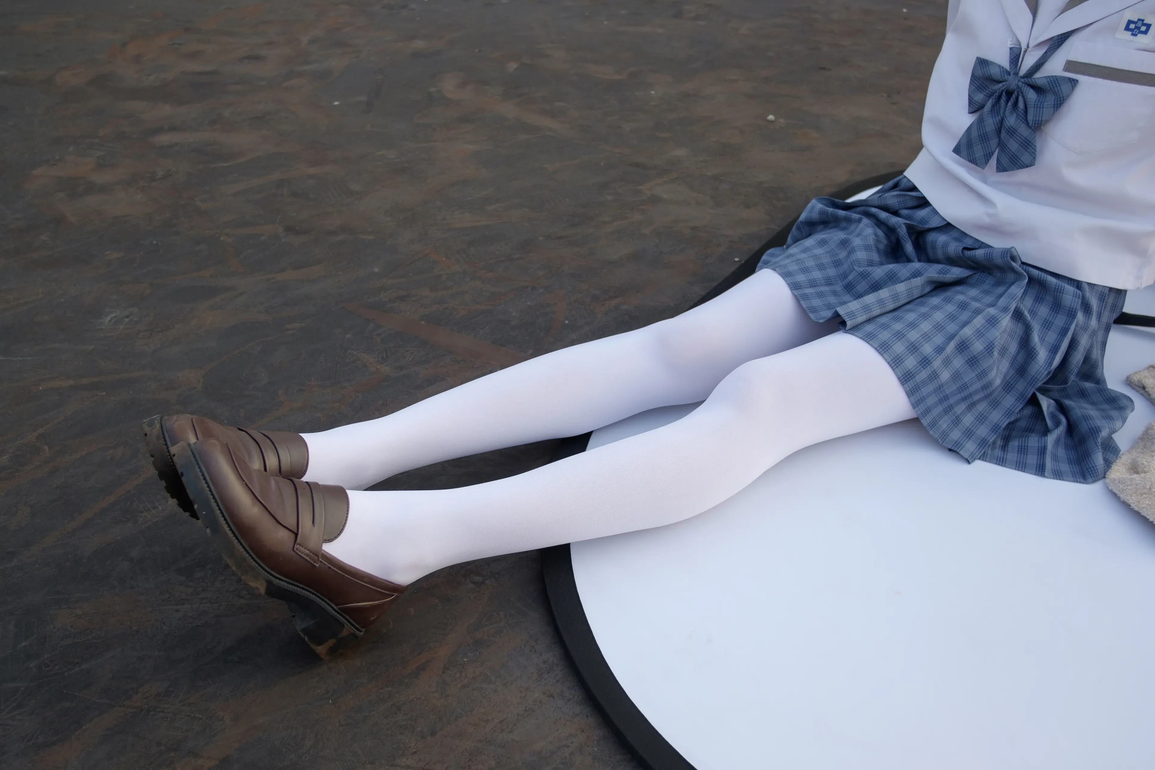 森萝财团 SSR 天台上的白丝 [74P]