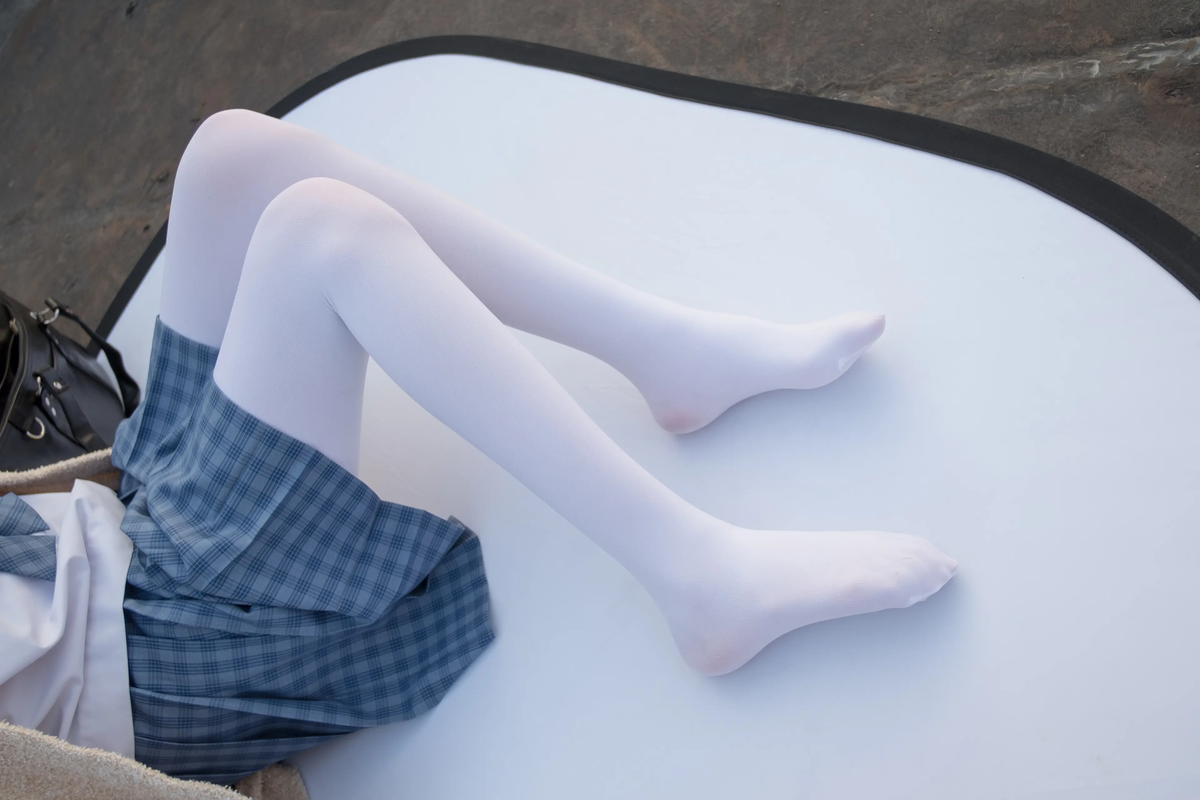 森萝财团 SSR 天台上的白丝 [74P]