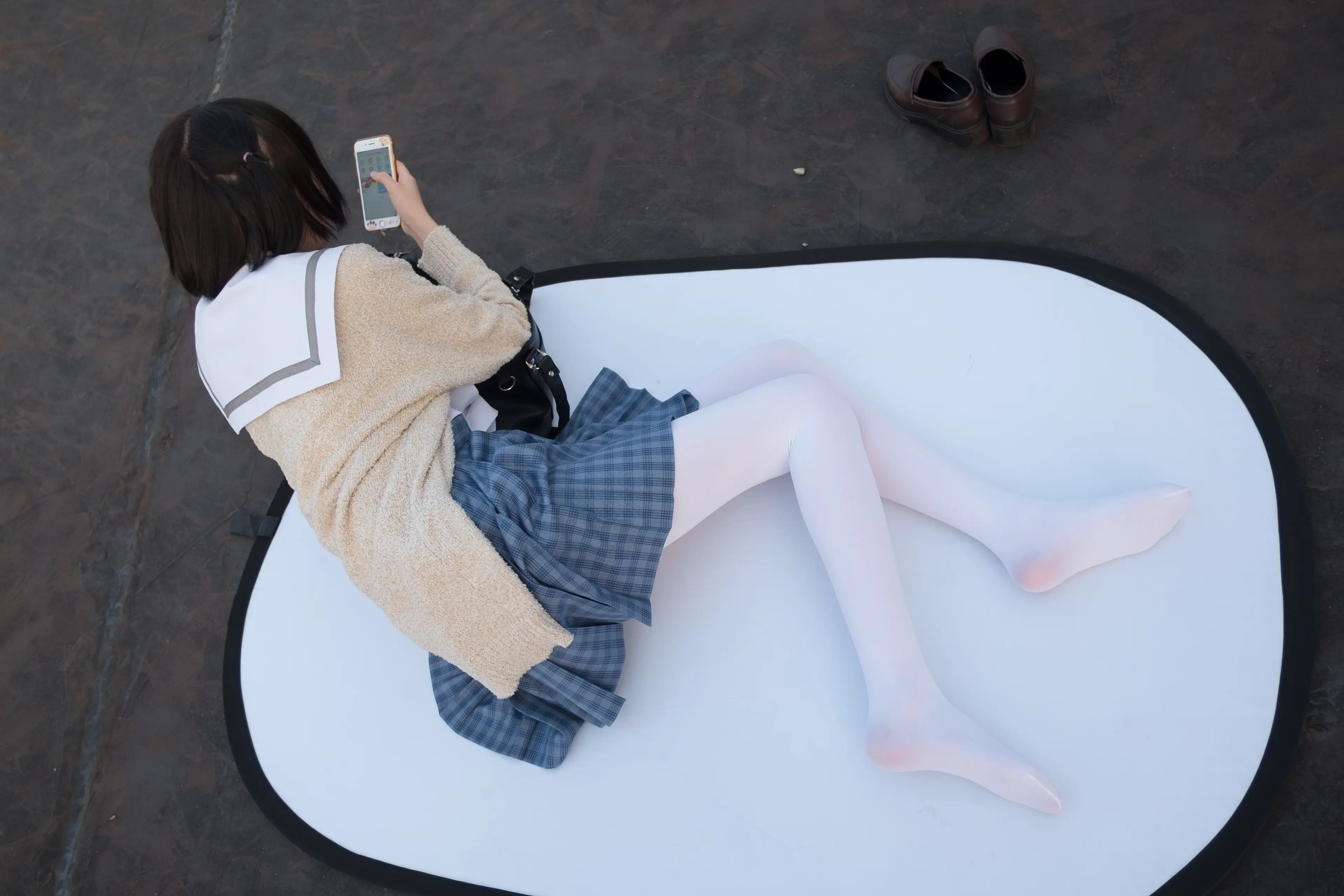 森萝财团 SSR 天台上的白丝 [74P]