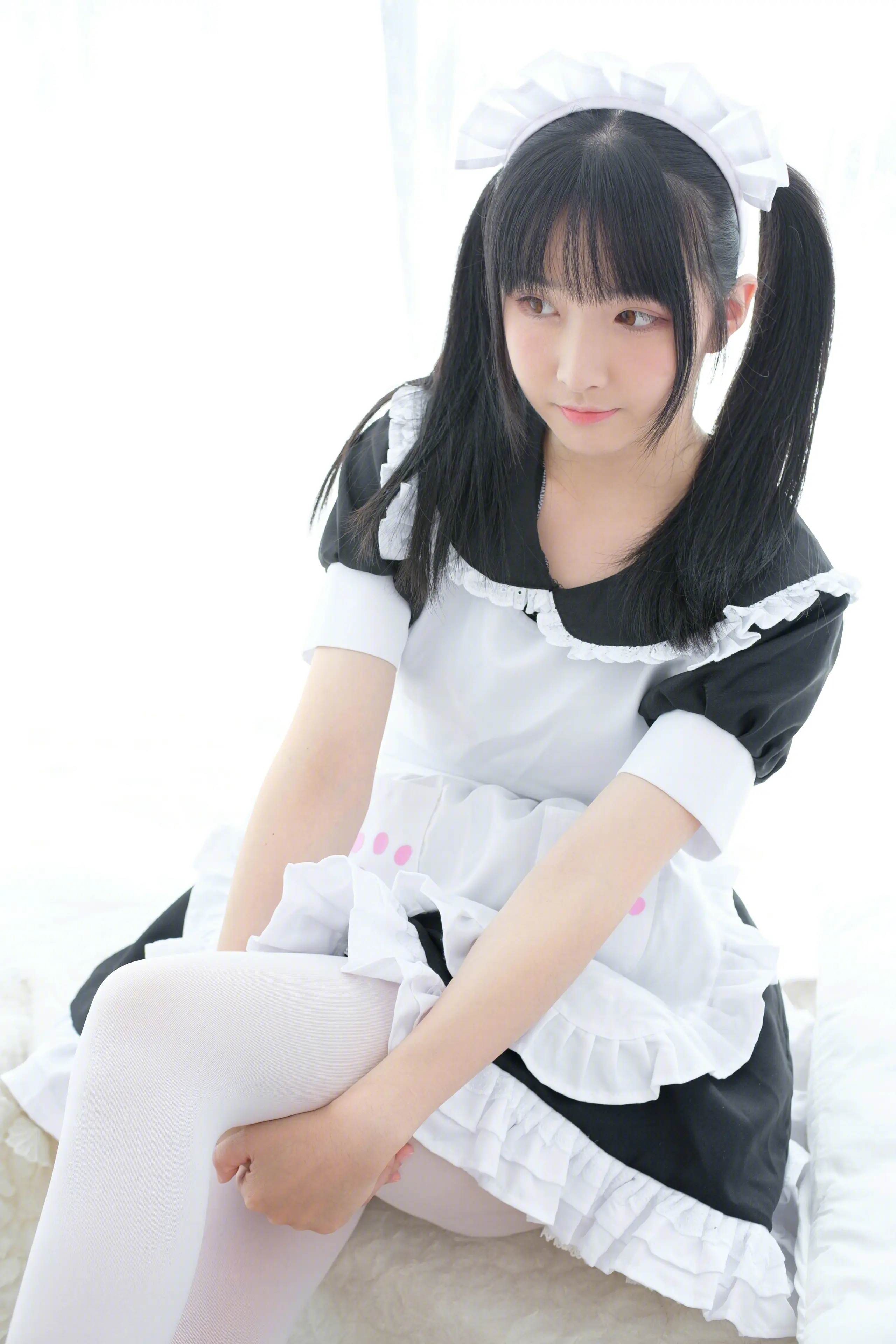 森萝财团 SSR 女仆的白丝 [71P]