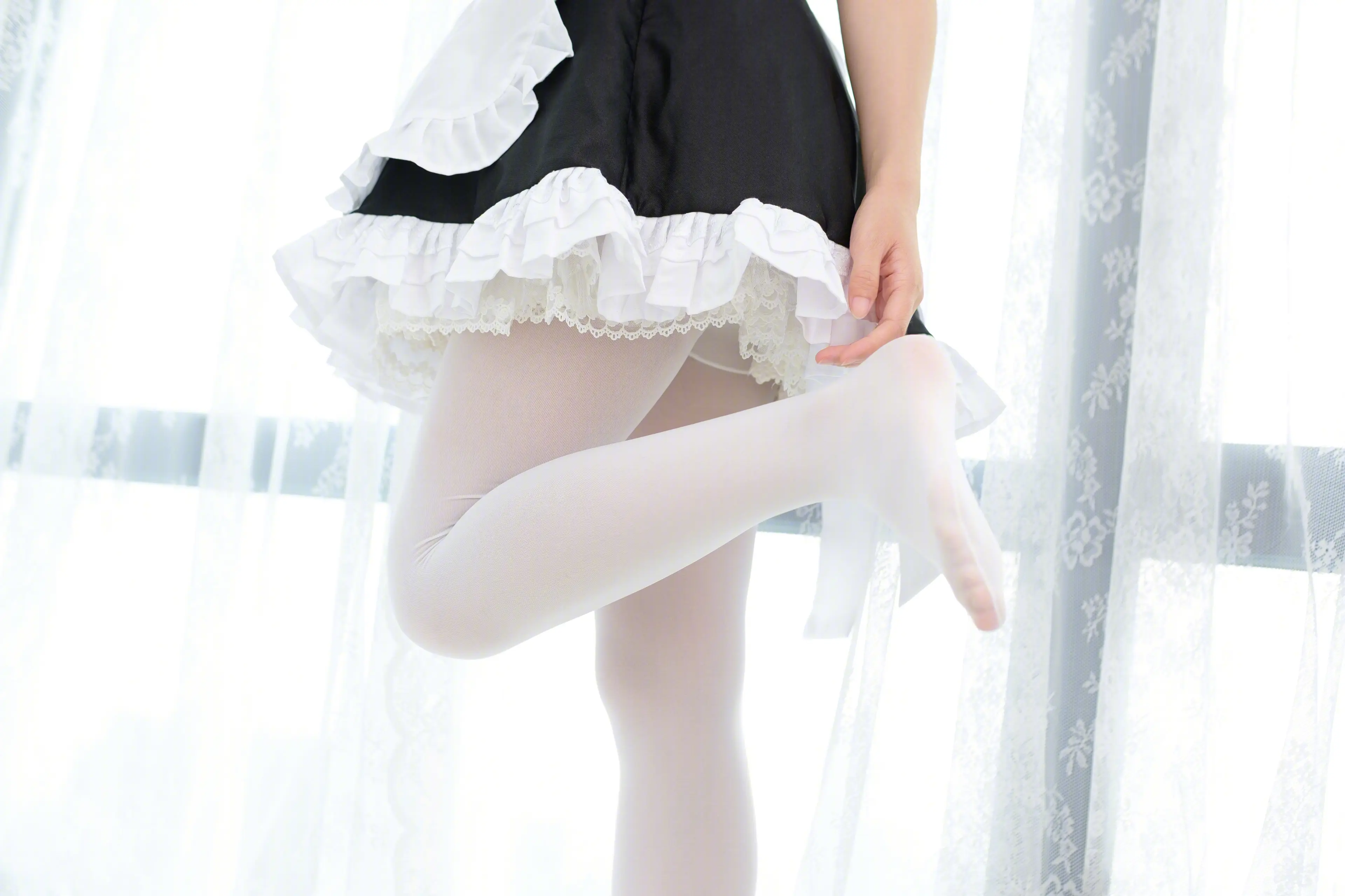 森萝财团 SSR 女仆的白丝 [71P]