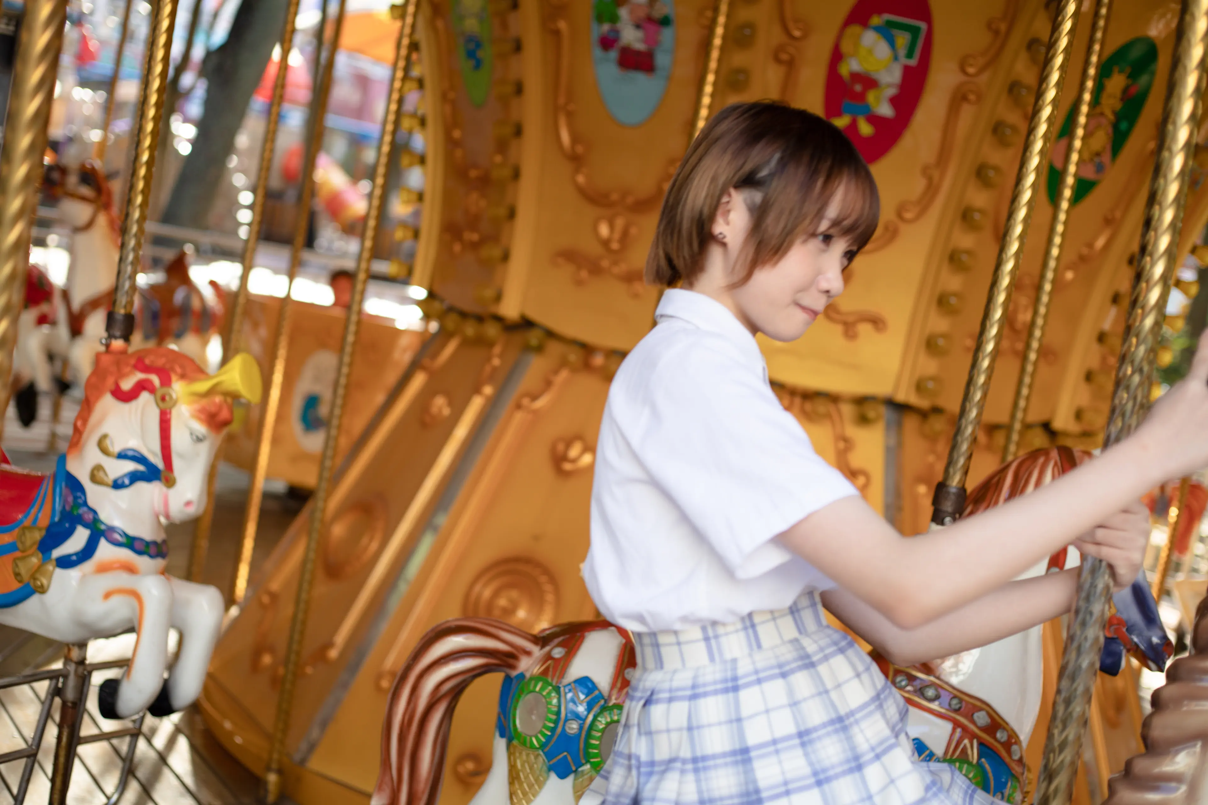 森萝财团 SSR 棉花糖白丝少女 [104P]