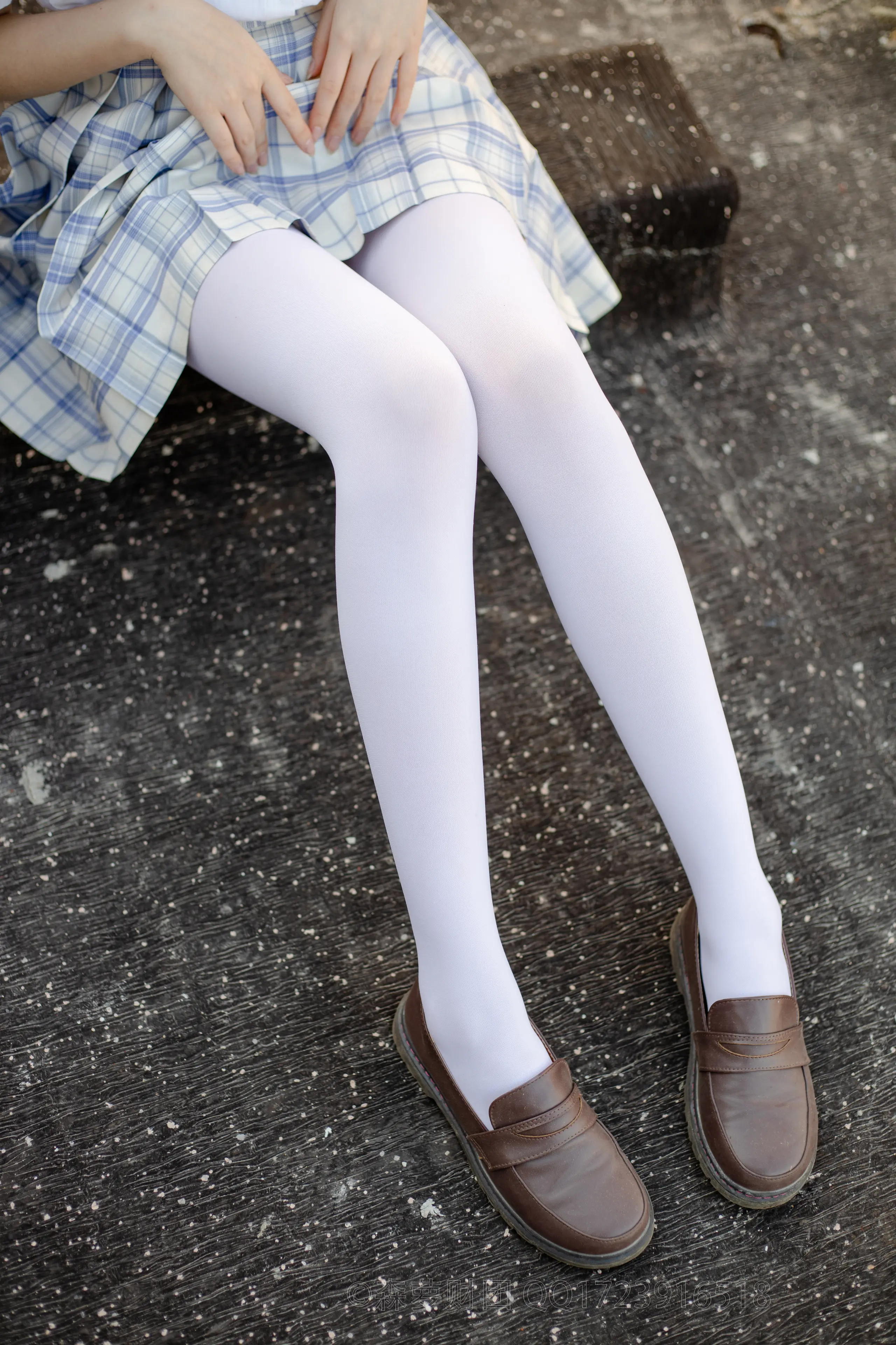 森萝财团 SSR 棉花糖白丝少女 [104P]