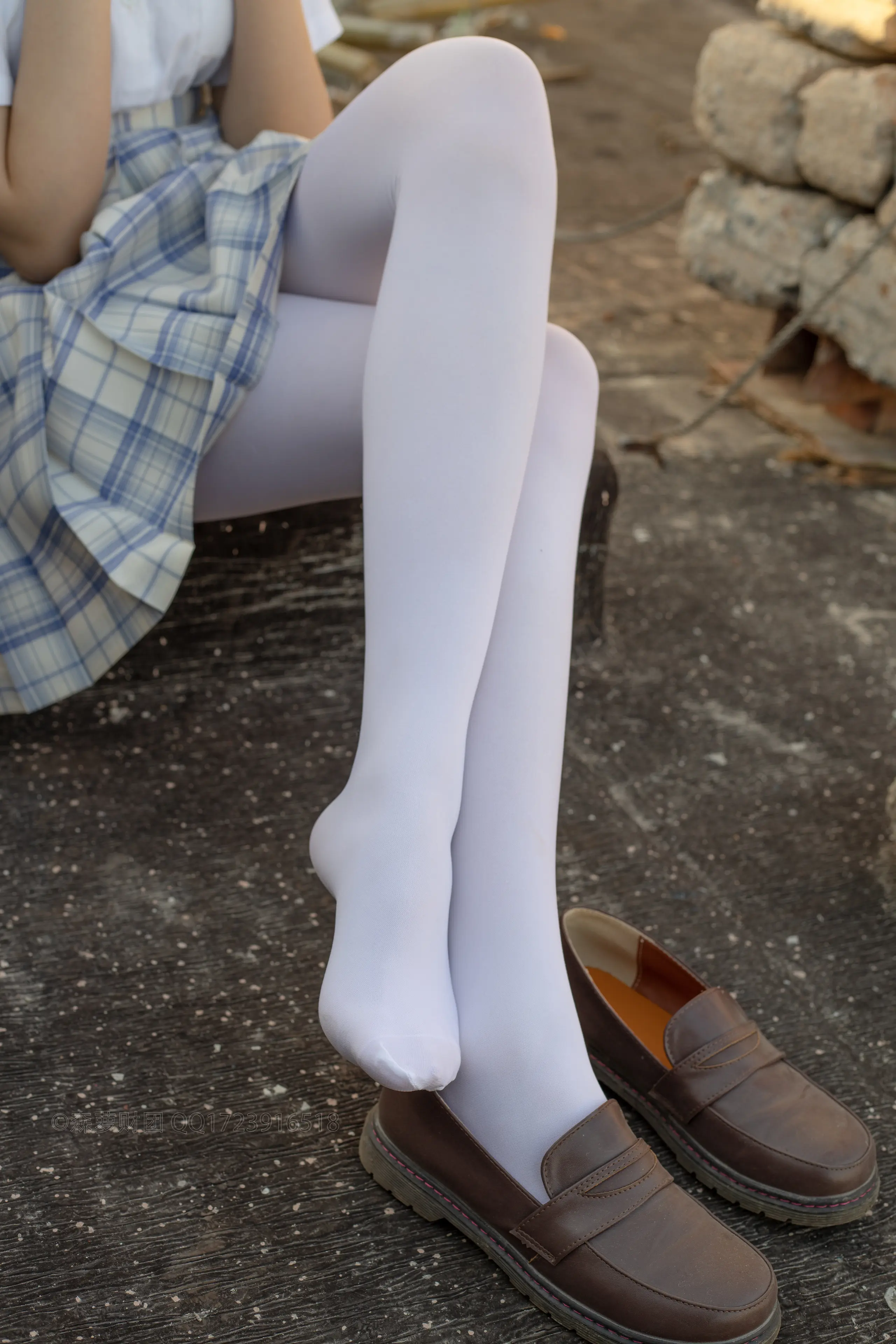 森萝财团 SSR 棉花糖白丝少女 [104P]