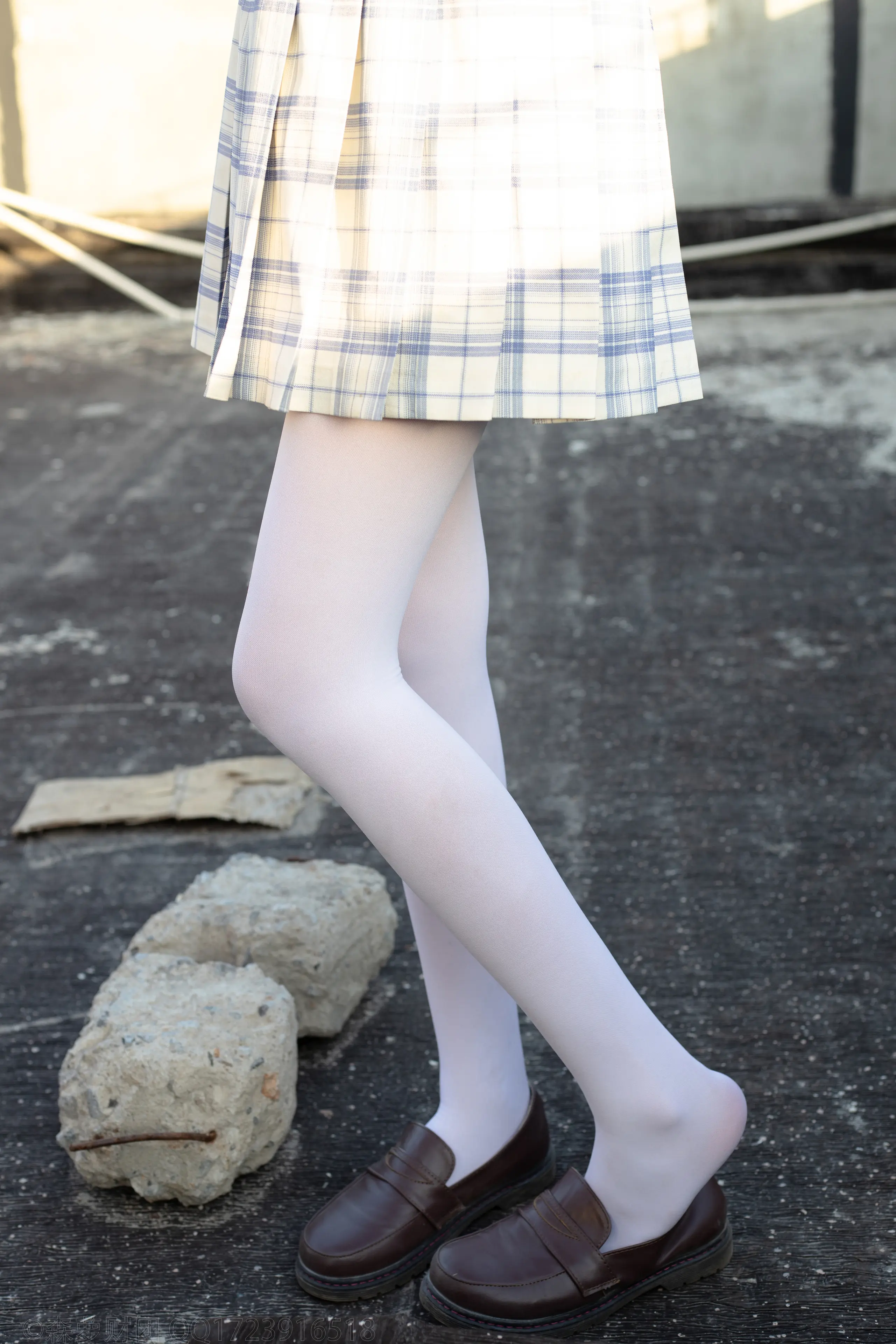 森萝财团 SSR 棉花糖白丝少女 [104P]