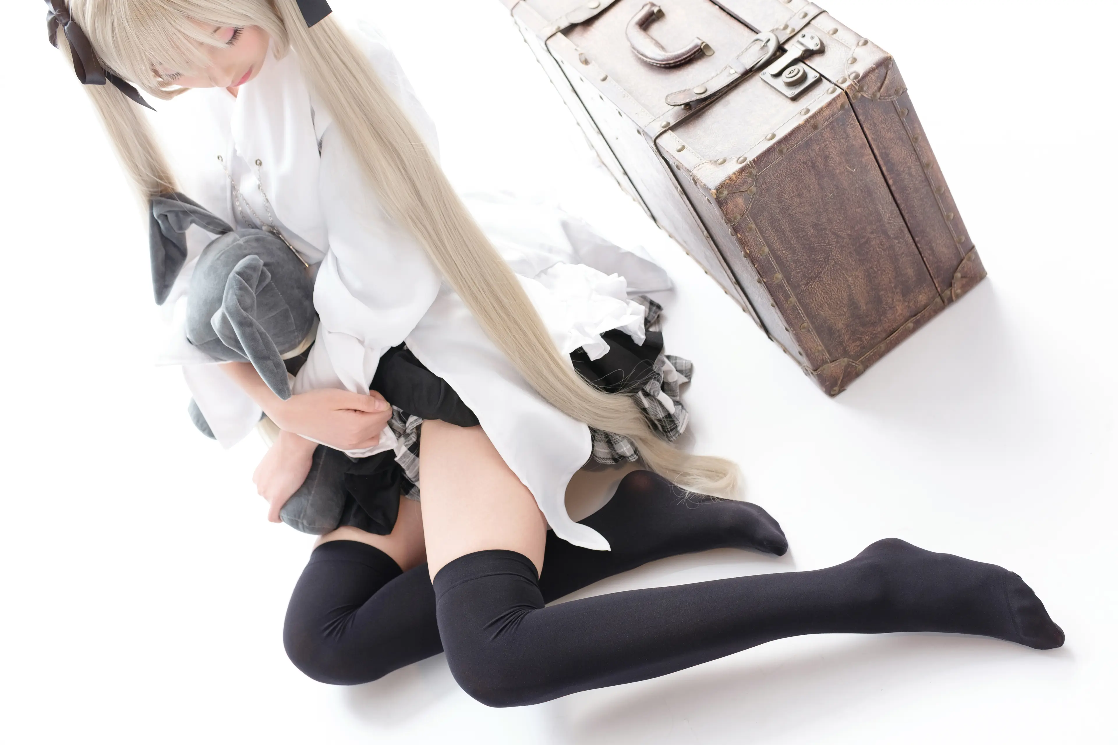 森萝财团 SSR 穹妹COS [90P]